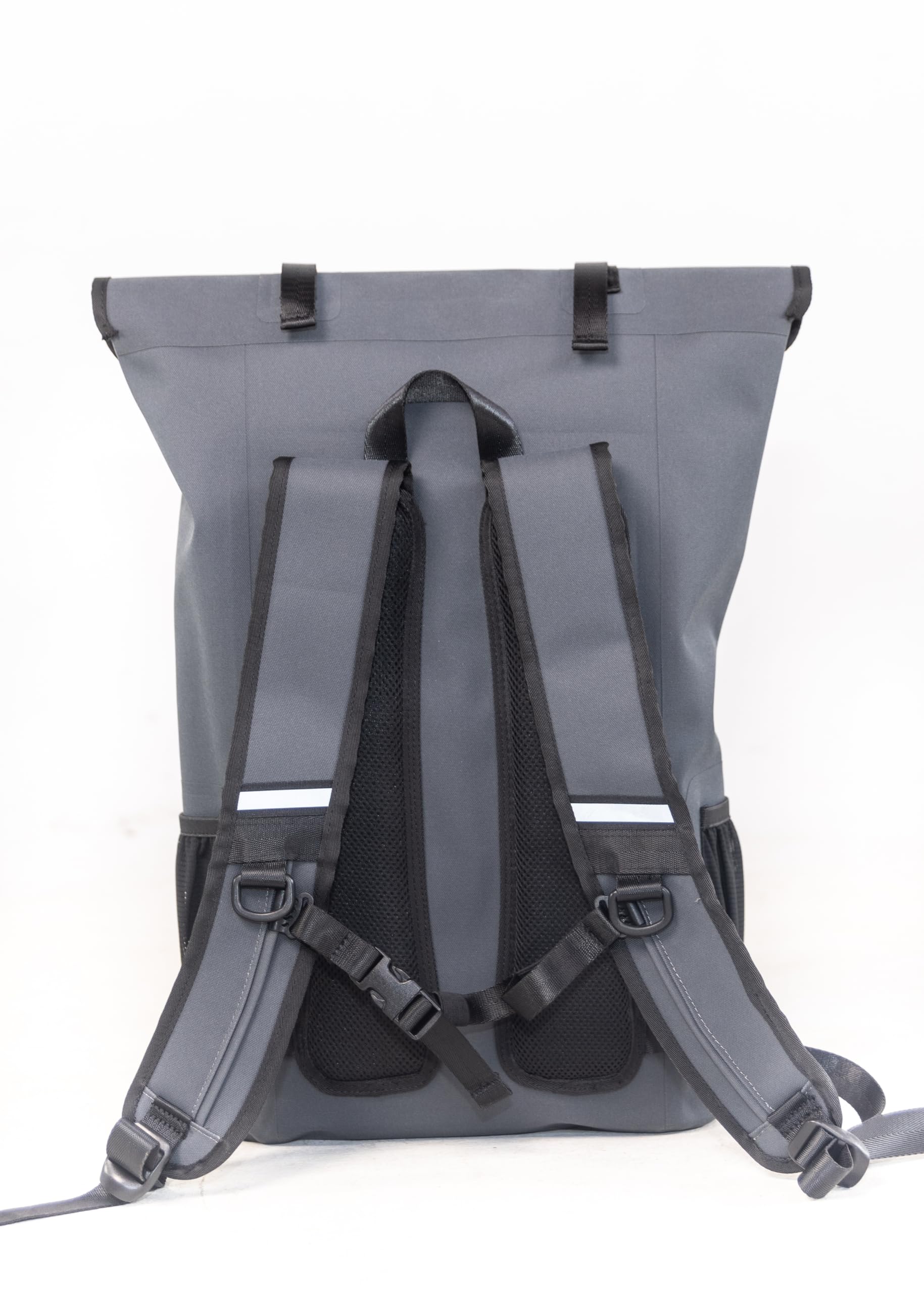 Dry Pocket Magnaguard 25L Thermoplastic Polyurethane (TPU) Auto-Sealing Floating Dry Bag, Waterproof up to 100 Feet