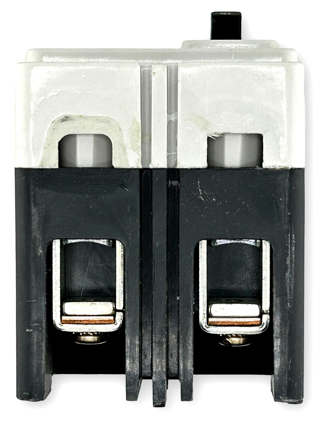 Eaton HFDDC2015L Industrial Circuit Breaker (MCCBS) HFD; Serie C; 15 Amps, 40ºC; 250 VDC, 2 Pole; 50000 Amp IC at 250 VDC; Thermal Magnetic