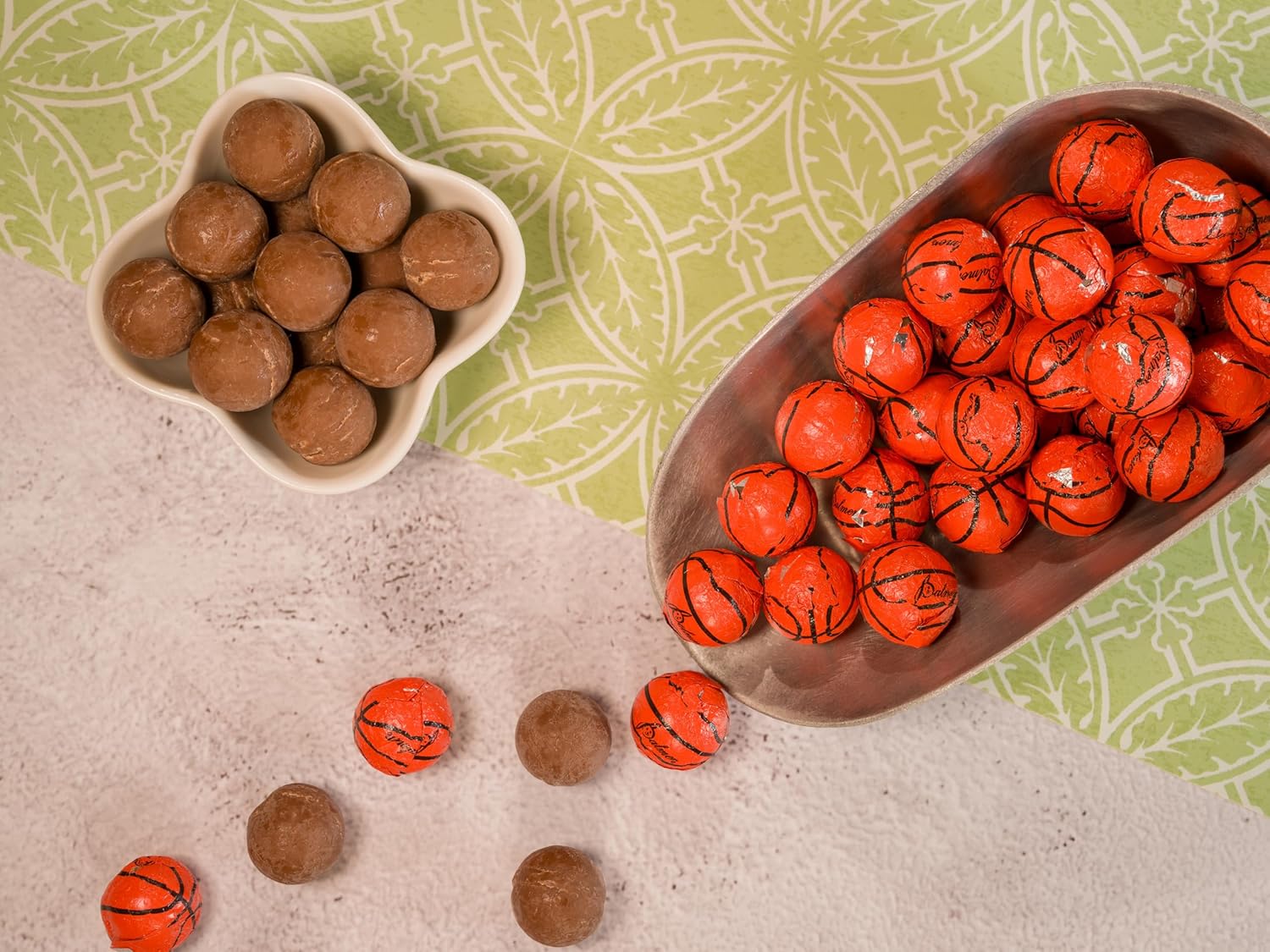 Smarty Stop Sport Balls Chocolate Foil Wrapped Candy (1 Pound (Pack of 1), Basketball)
