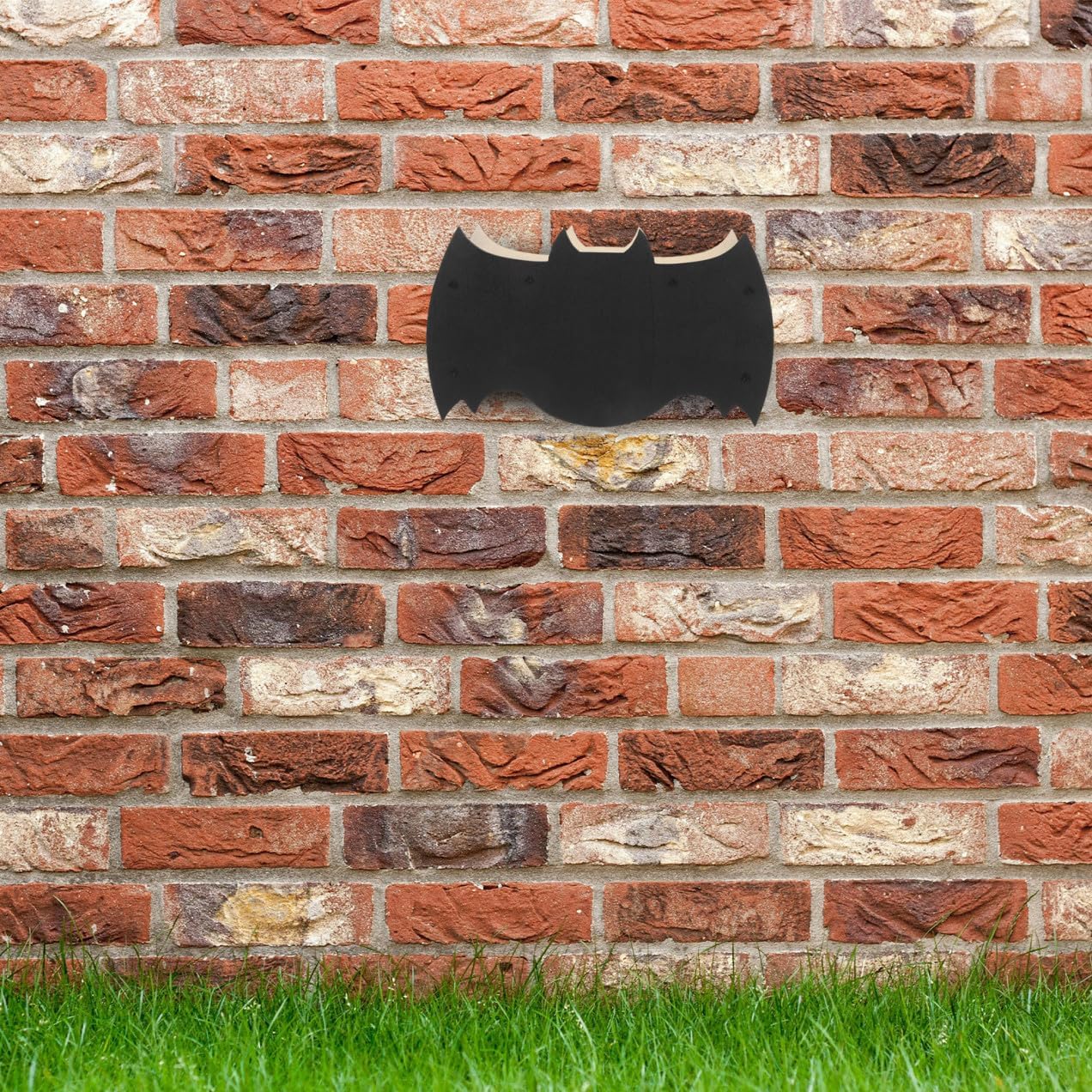 Sturdy Bat House Weatherproof Bat Box Bat Shelter Wooden Construction Easy to Install for Outdoor Gardens Backyards