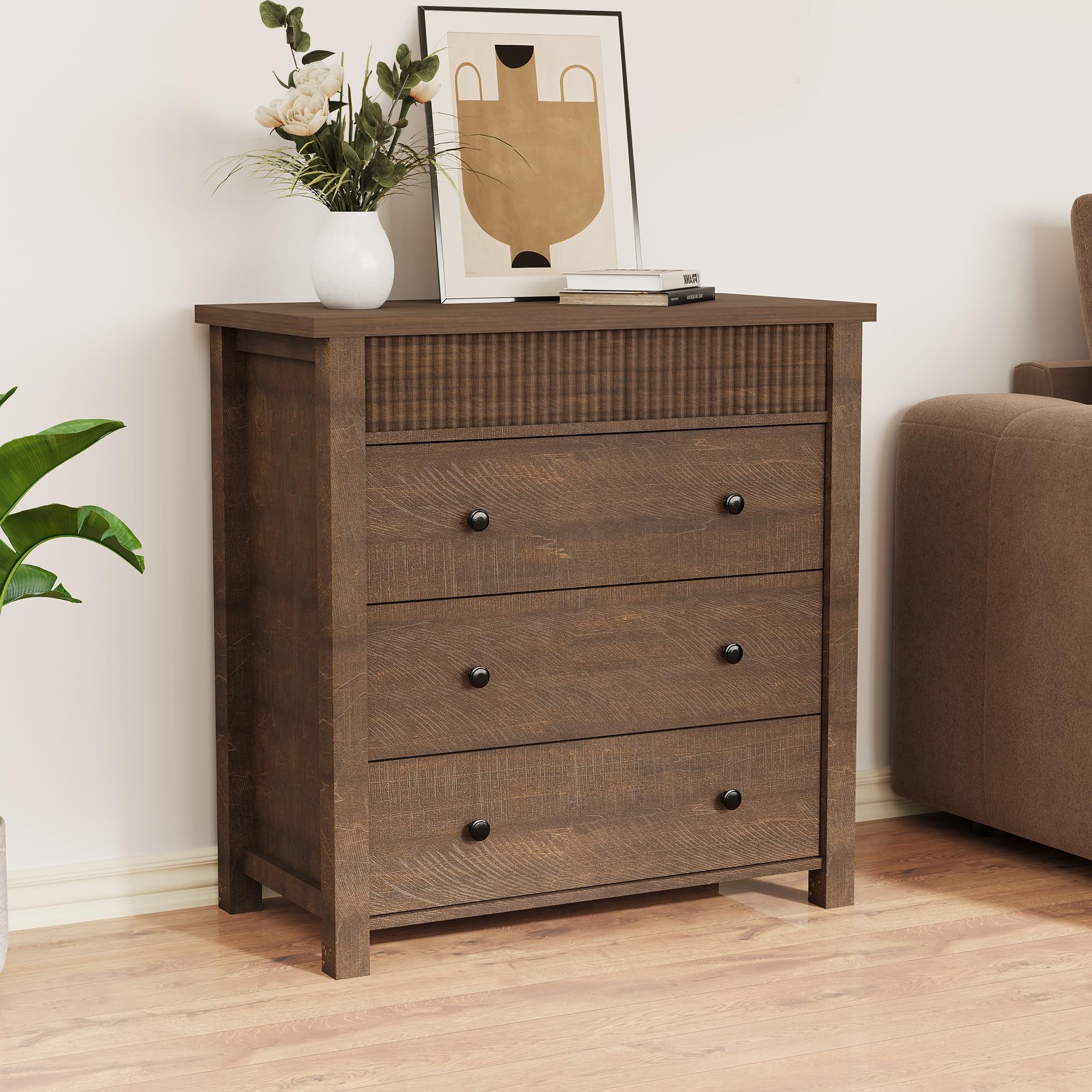 Zstar Moderne Kommode mit 3 Schubladen - Geriffeltes Holzdesign - Platzsparender Nachttisch/Beistelltisch mit Stauraum für Schlafzimmer, Wohnzimmer & Flur - Walnuss-Optik, Braunrot - 3 Schubladen