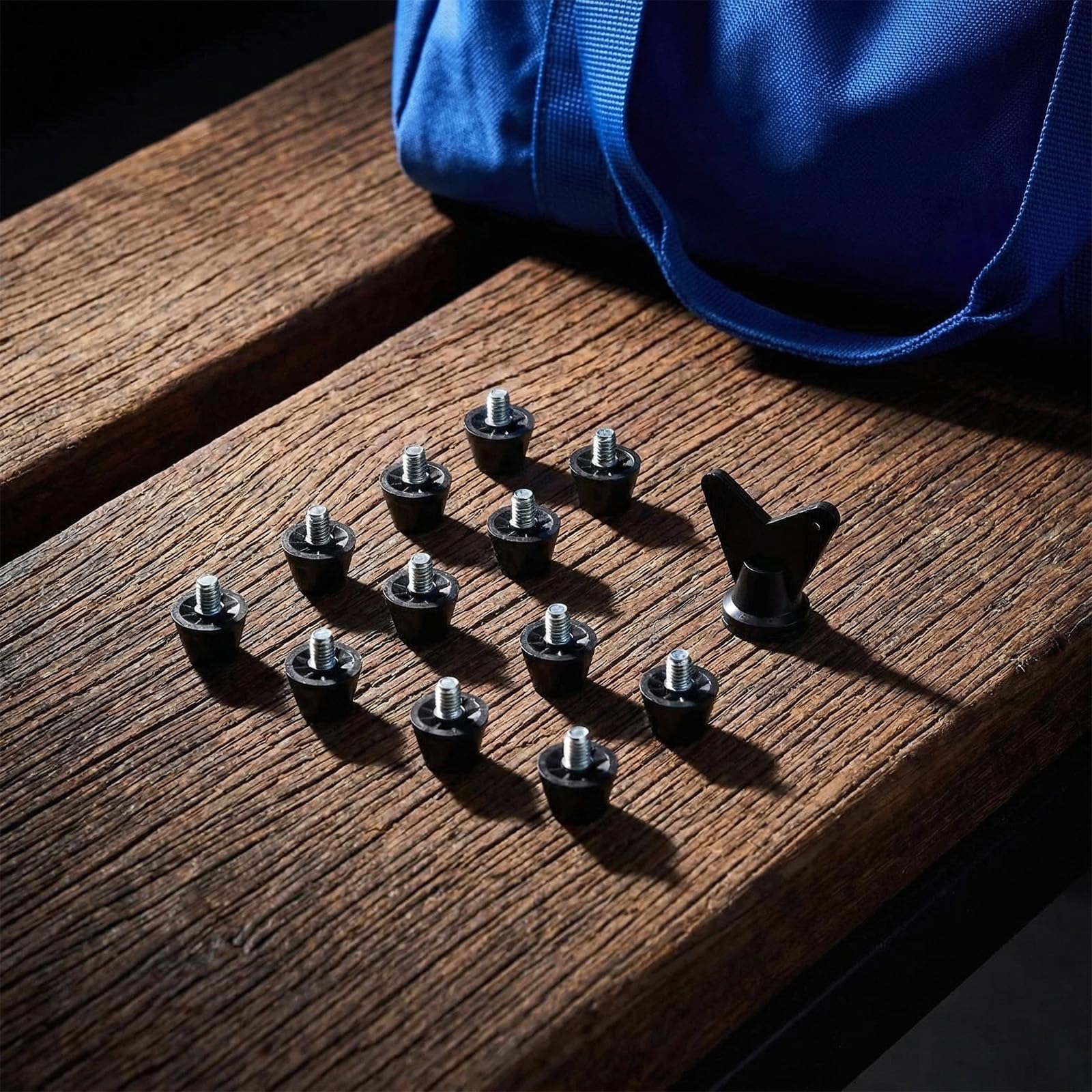 Lot de 12 crampons M5 pour crampons de rechange Nike, diamètre de vis 5 mm, stables et antidérapants, pour chaussures de football, crampons de chaussures de football