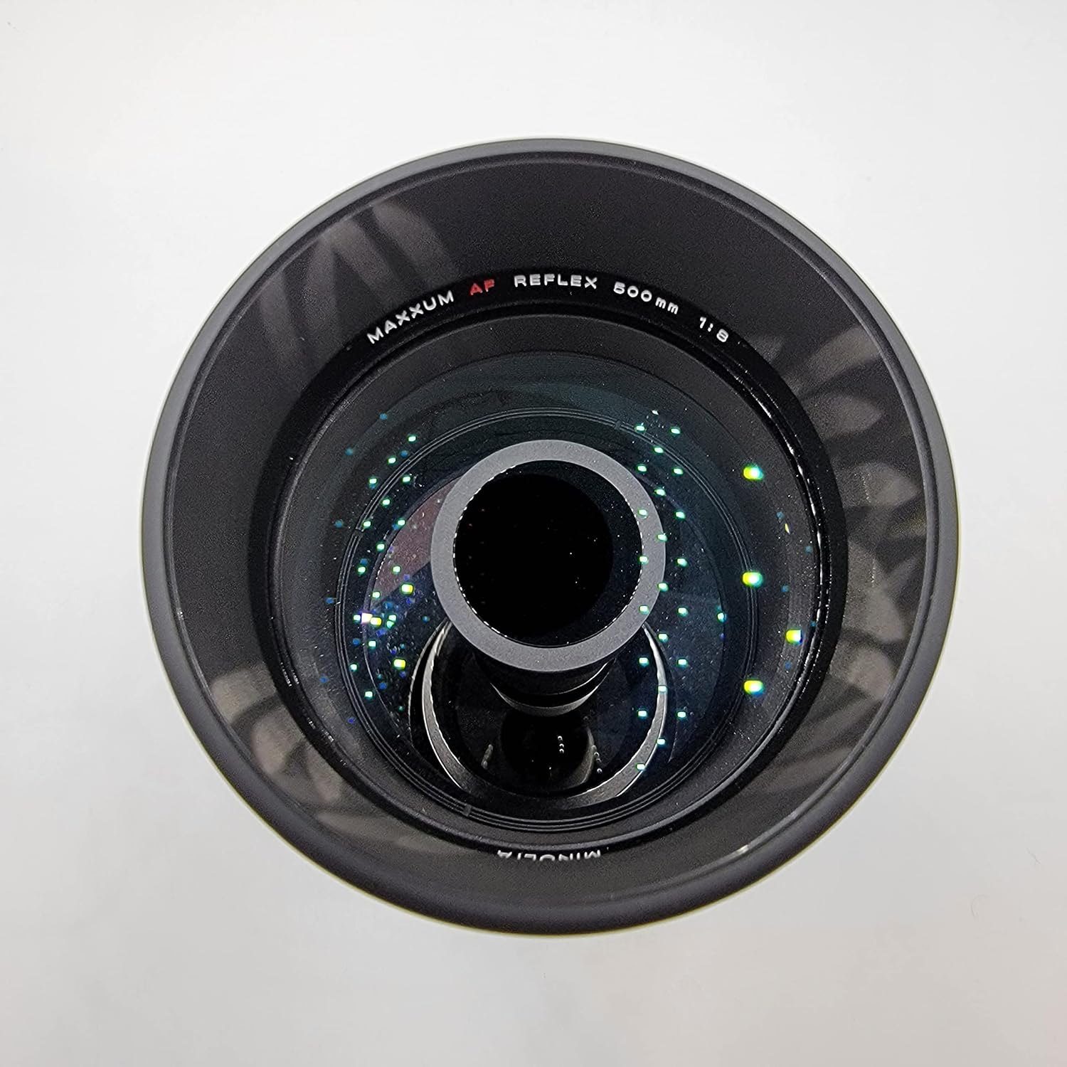Front view of Minolta 500mm F/8 Auto Focus Mirror Lens showing the mirror elements