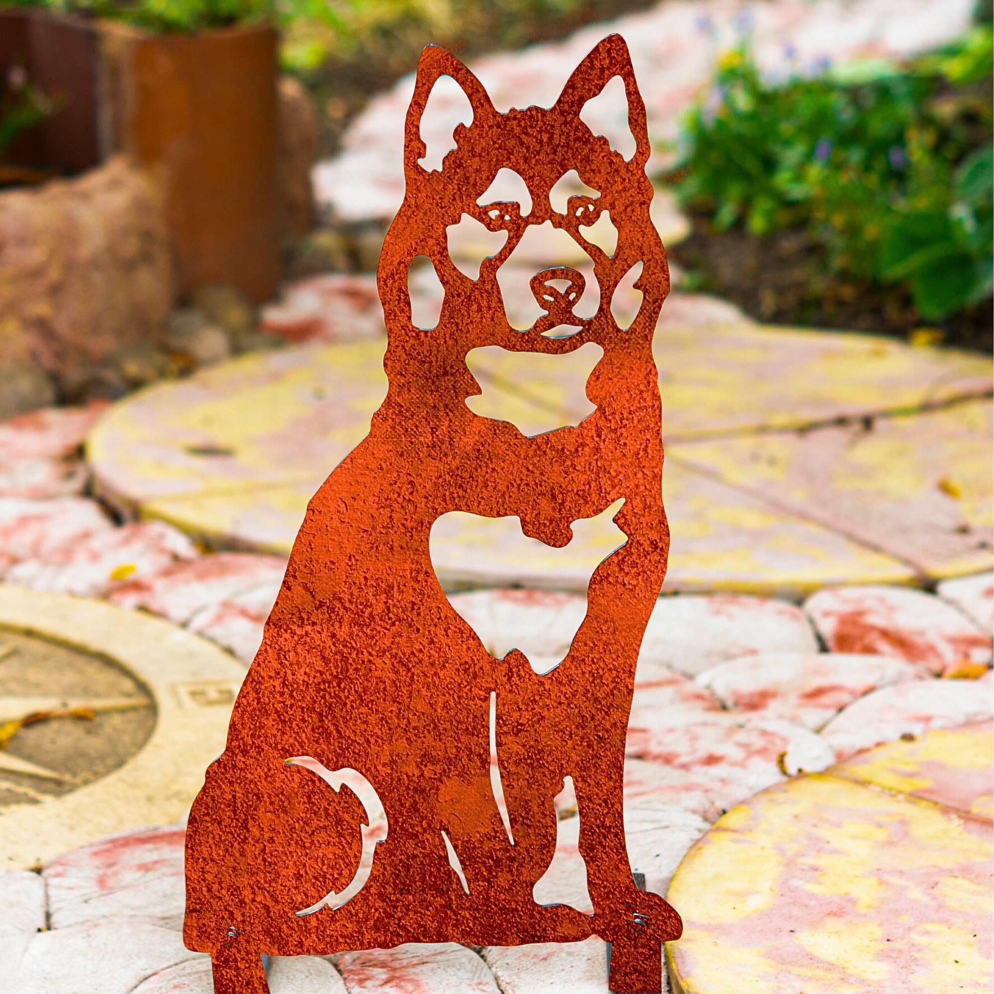 Alaskan Malamute Garden Ornament Christmas Dog Lover Owner Gift Siberian Husky Related Statue Figurine Metal Home Decoration Sculpture (Red Tan Husky Malamute - Natural Oxidised)