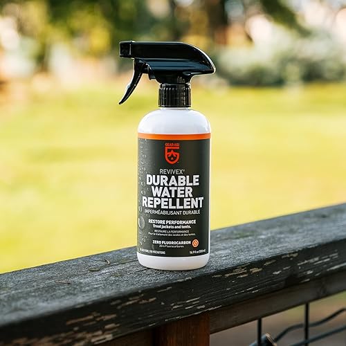 Miniatura 4 de GEAR AID Revivex - Spray repelente al agua duradero (DWR) para restaurar la impermeabilidad en ropa impermeable, Gore-TEX, conchas suaves,