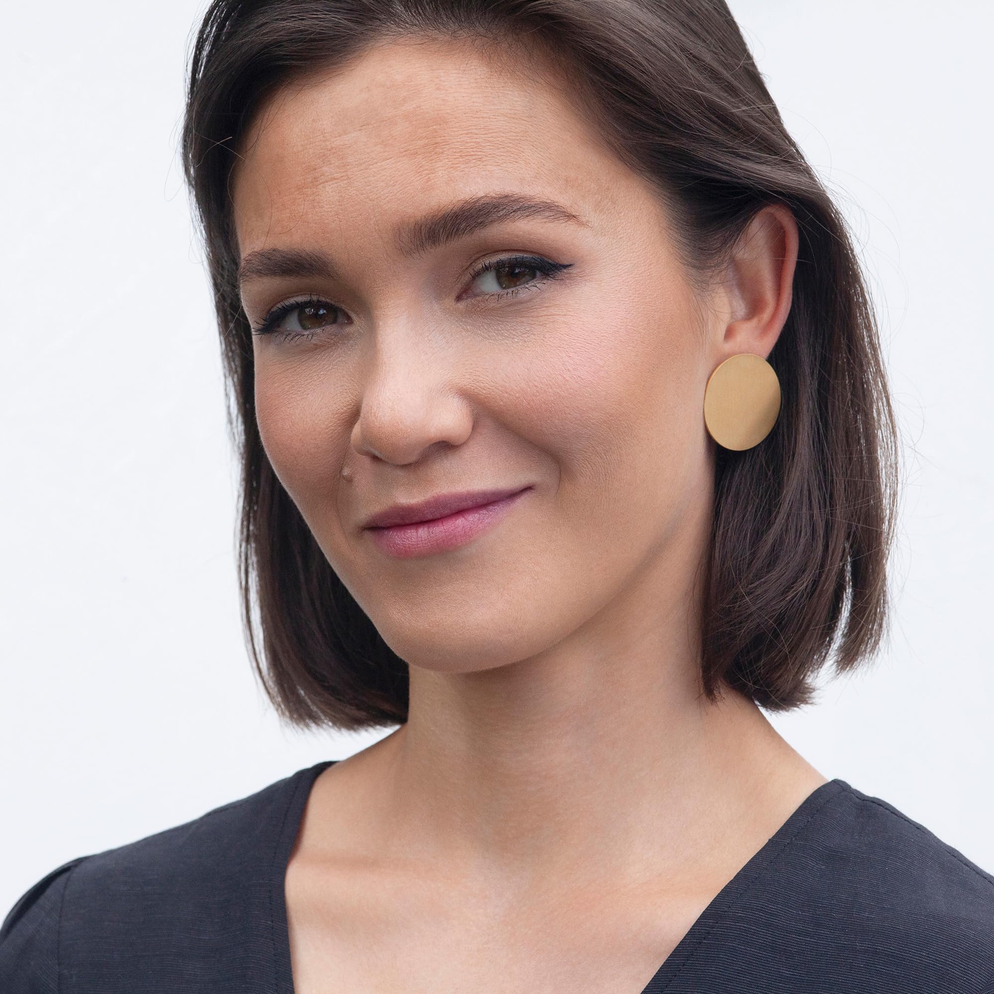 Große Statement Ohrringe • Gebürstete Edelstahl Ohrstecker 18k vergoldet • Boho Style Scheiben Ohrschmuck • nachhaltig & handgemacht • Ø 30mm