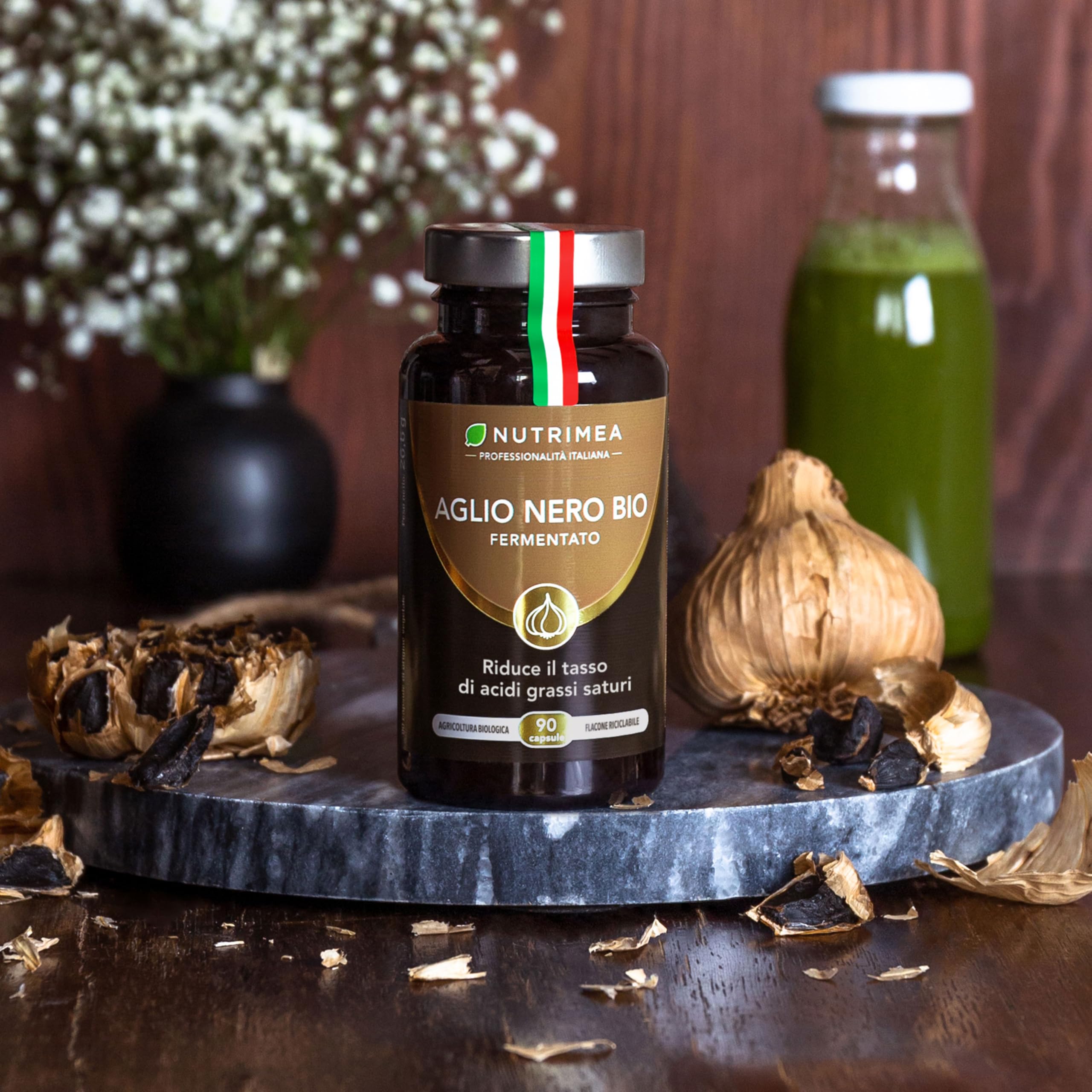 Aglio Nero Fermentato Biologico | Integratore Alimentare | 250 mg | Supporta la Circolazione | Antiossidante Naturale | 90 Capsule | Nutrimea