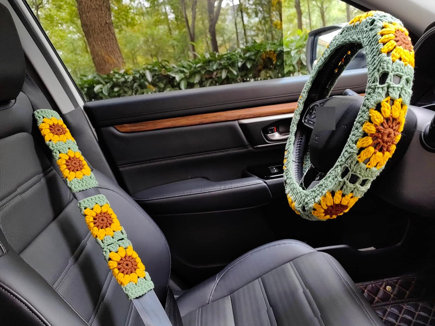YDMZZB Crochet Steering Wheel Cover,Sunflower Crochet Steering Wheel Cover,Car Steering Cover,Steering Wheel Cover for Women (Steering Wheel Cover+2 Seatbelt Covers)