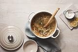 Le Creuset Signature Enamelled Cast Iron Round Casserole Dish With Lid, 26 cm, 5.3 Litre, Meringue, 21177267164430 - 6
