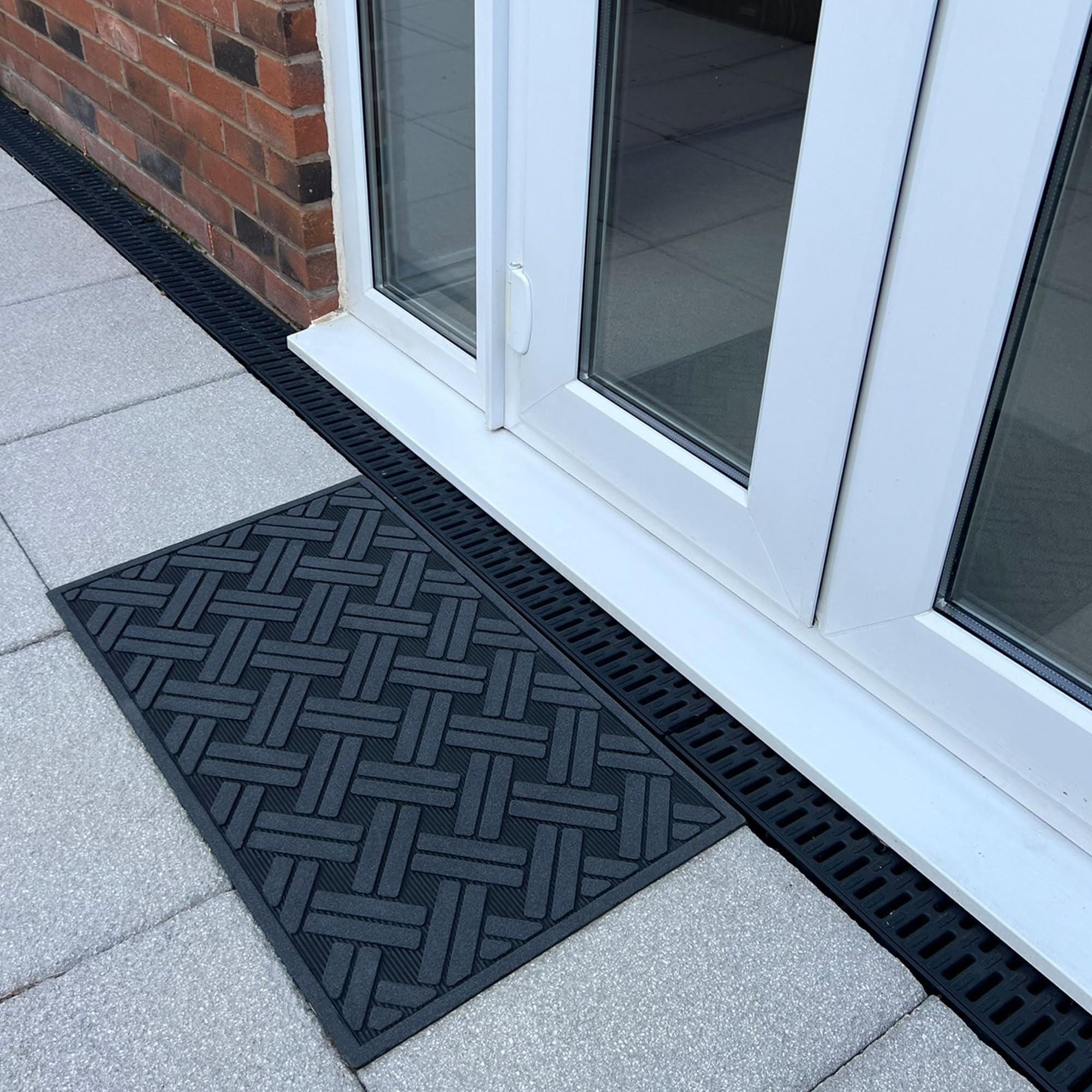 Ultralux Heavy-Duty Rubber Door Mat, Durable Non-Slip Indoor & Outdoor Doormat - Image 3