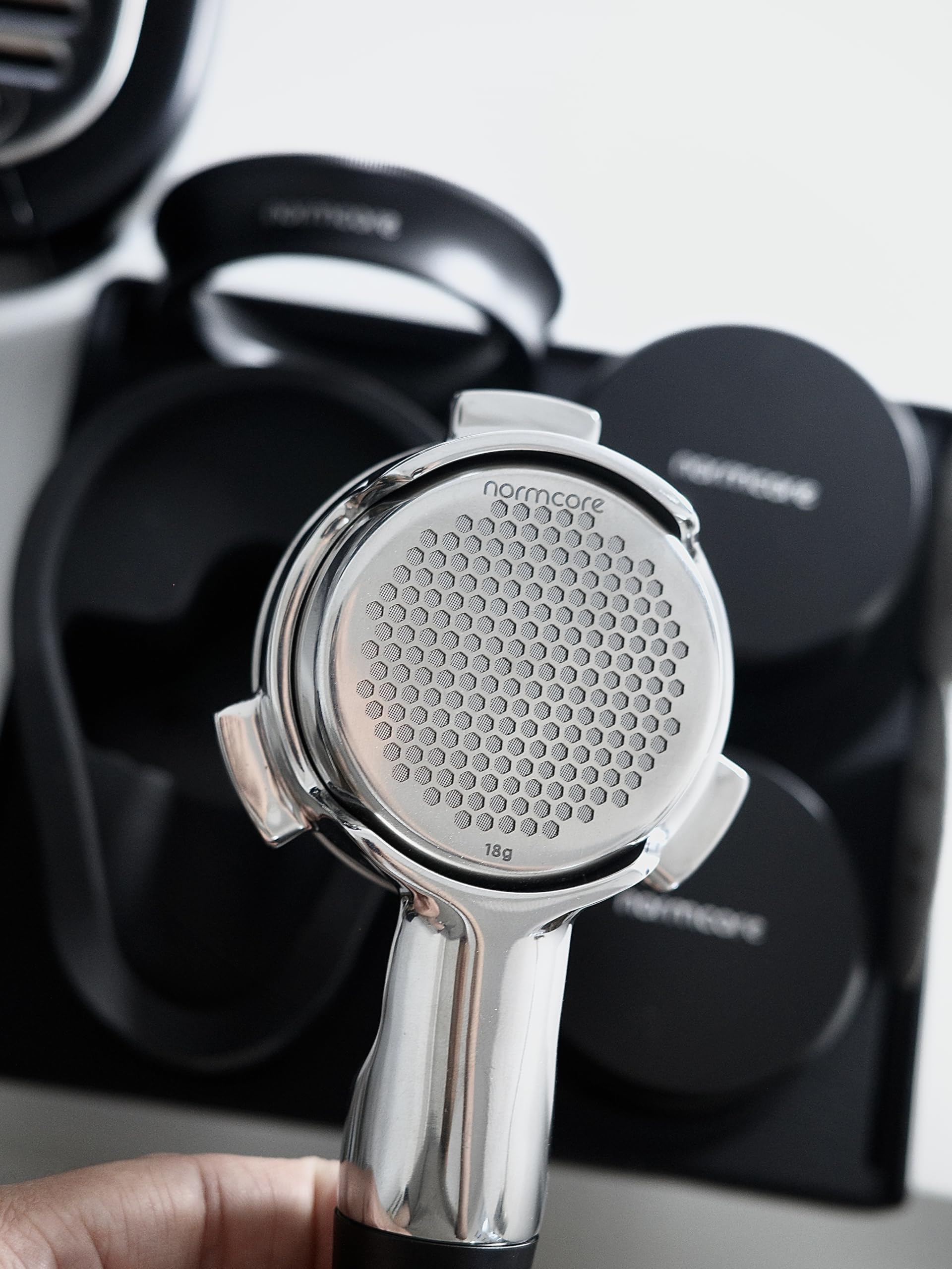 Normcore スリム ボトムレス 54mm portafilter新品 Amazon.com: Normcore 54mm Flat Bottomless Portafilter with