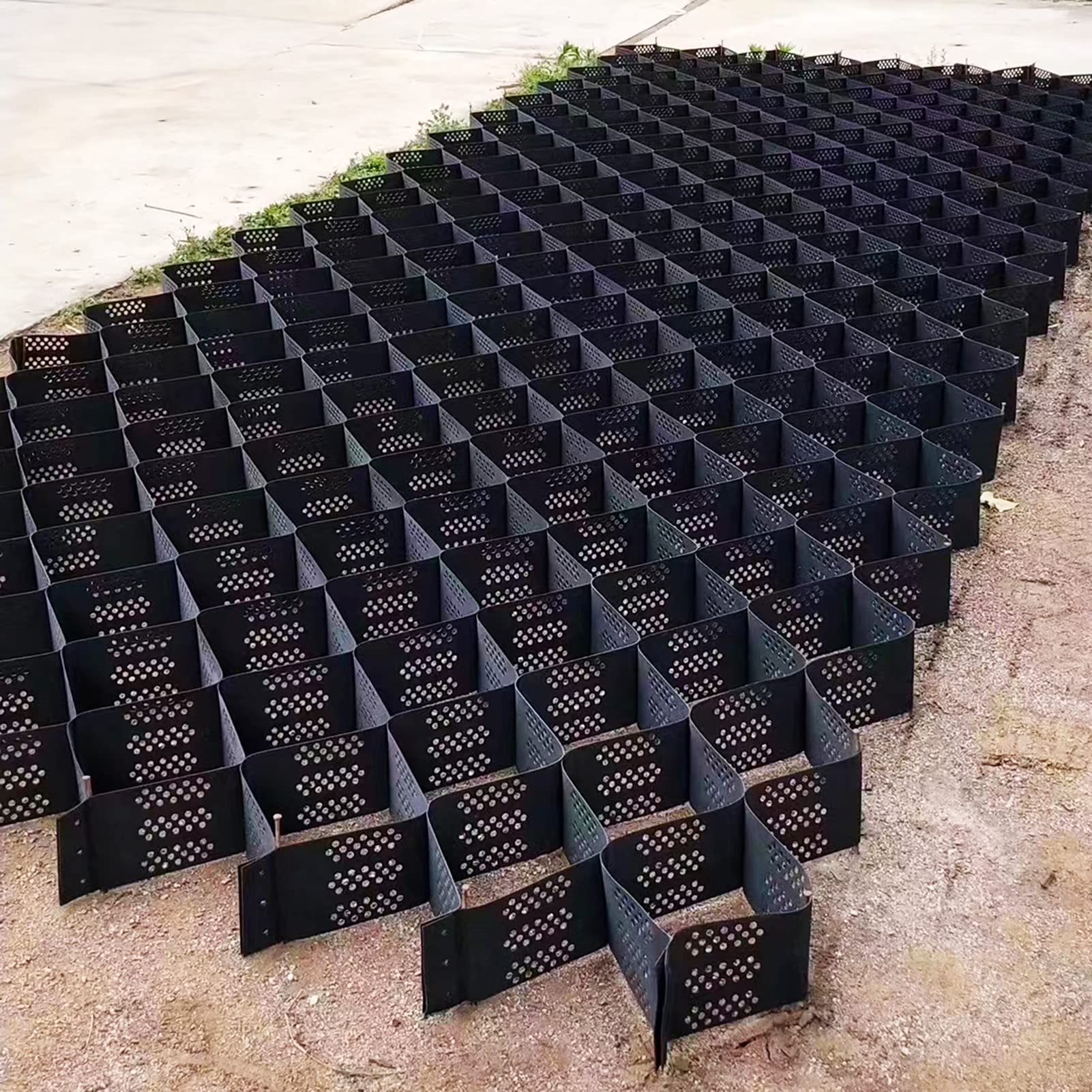 Rejilla de pavimento permeable con diseño de panal para un mejor drenaje