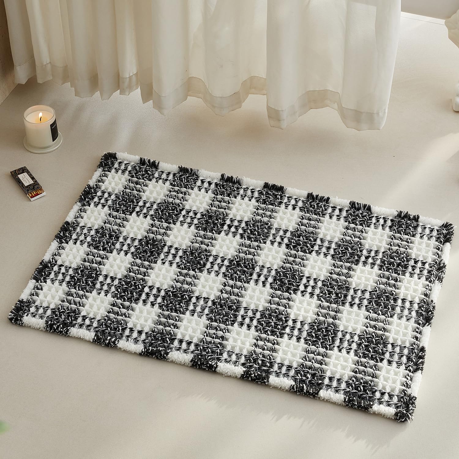 TYUU Waffle Bath Mat, Checkered Bathroom Rugs Non Slip, 30x20 Black &amp; White