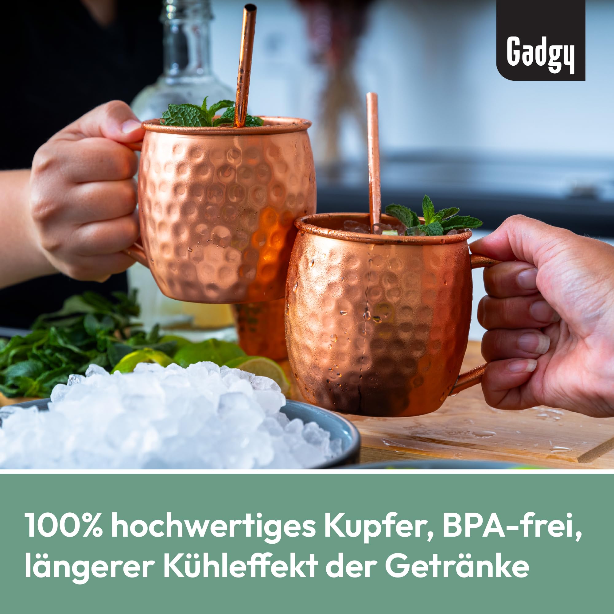 Gadgy Moscow Mule Becher Set – 4 Kupferbecher handgemacht – Cocktailbecher Set mit 4 Strohhalmen & Barmaß – 100% Kupfer – Geschenkset für Cocktail Liebhaber