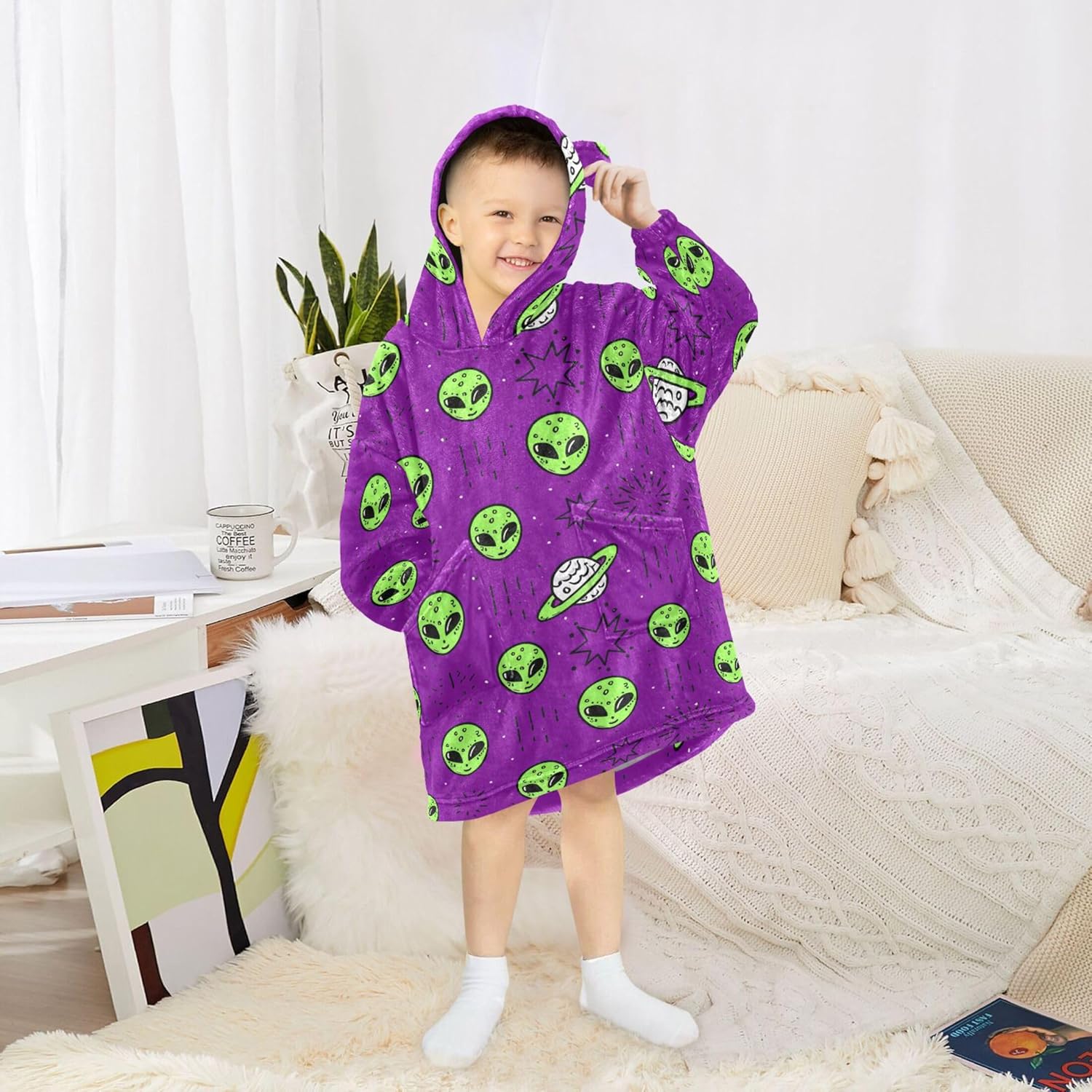 Cute Alien Ufo Kids Wearable Blanket Hoodie with Pocket and Sleeves for Toddlers, Cute Hoodies Girls Boys B0404006