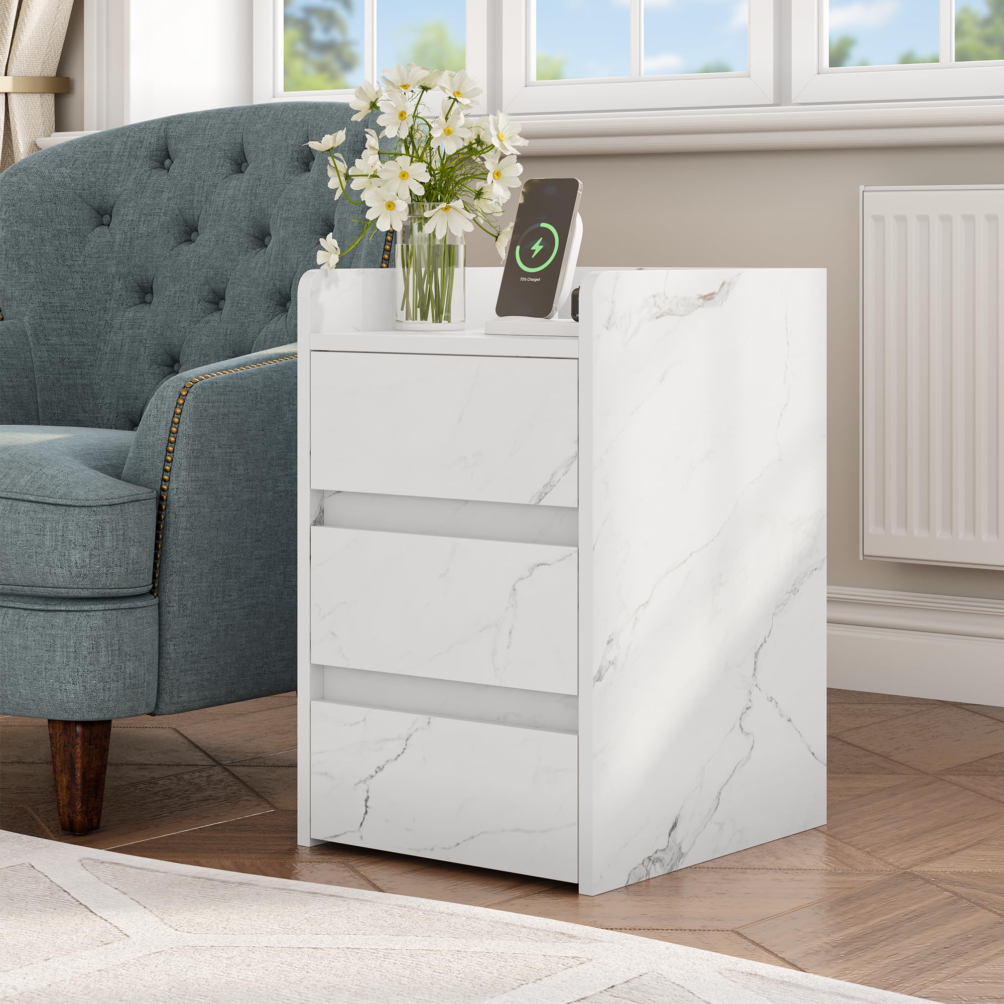 YITAHOME Stolik nocny z 3 szufladami i zasilaczem, komoda nocna ze stacją ładującą, 2 portami USB i gniazdkami, wodoodporny stolik pomocniczy do salonu i sypialni, 35 x 40 x 60 cm (marmurowa biel)