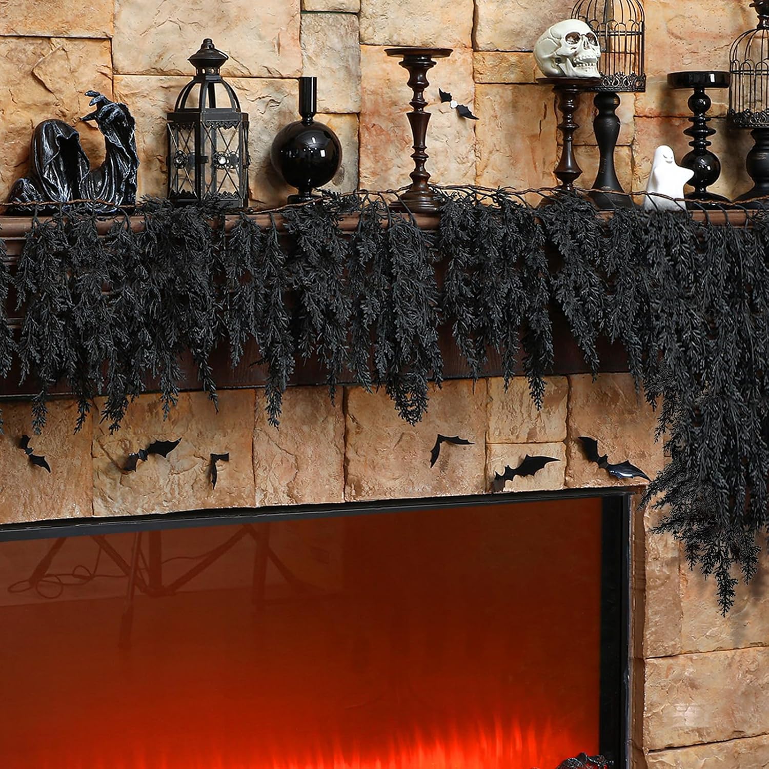 XunYee Black Garland 6 Feet Spooky Cedar Garland Mantel Fireplace Artificial Faux Trailing Realistic Gothic Hanging Vine Twigs for Thanksgiving Party Outdoor Indoor Home Decor