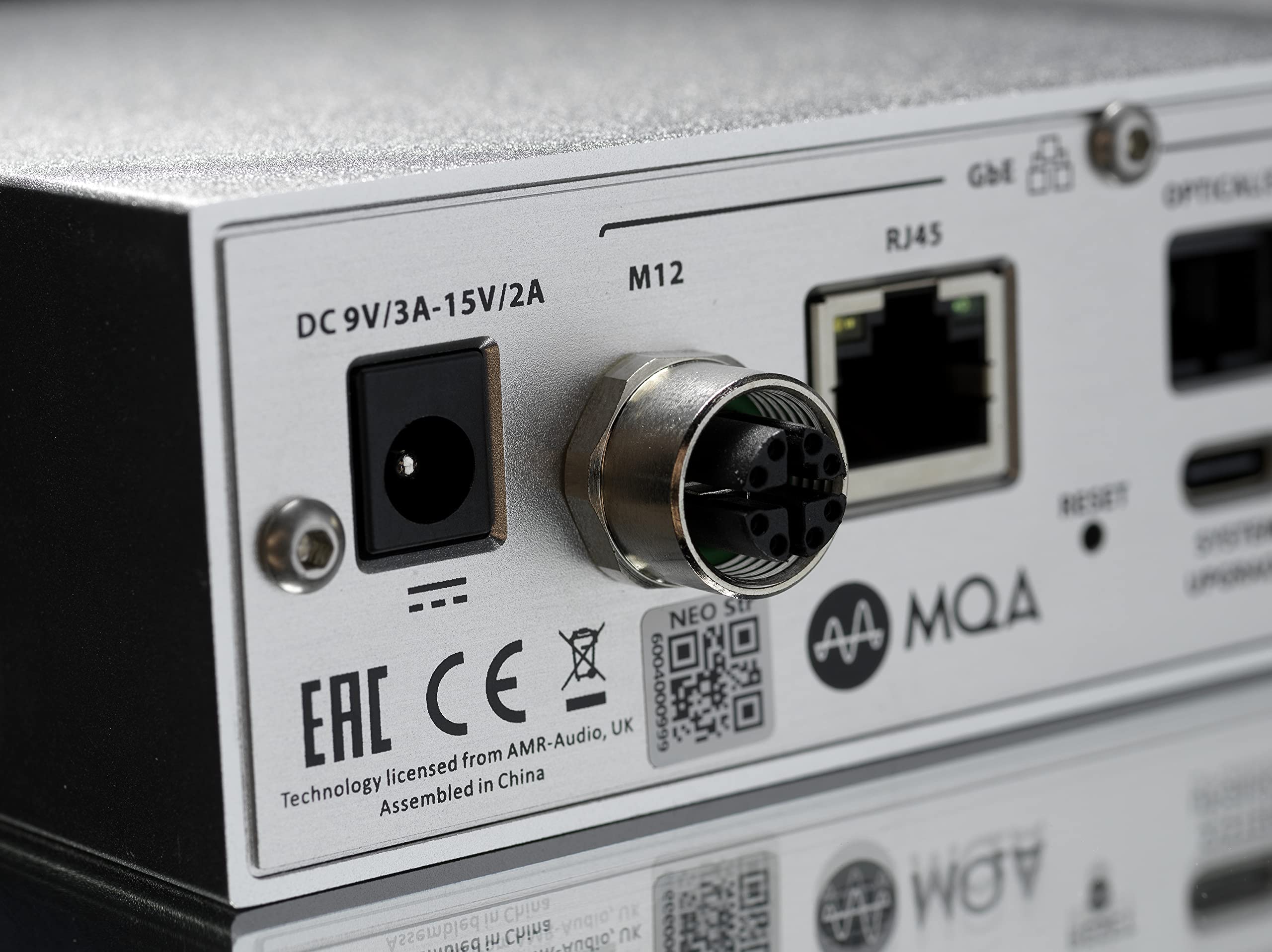 iFi NEO Stream – Ultra-Res Network Audio Streamer und Hub – MQA-Decodierung und True-Native DSD – SilentLine TFT-Display – vollständig ausgewogene analoge Schaltungen – Aktive Rauschunterdrückung