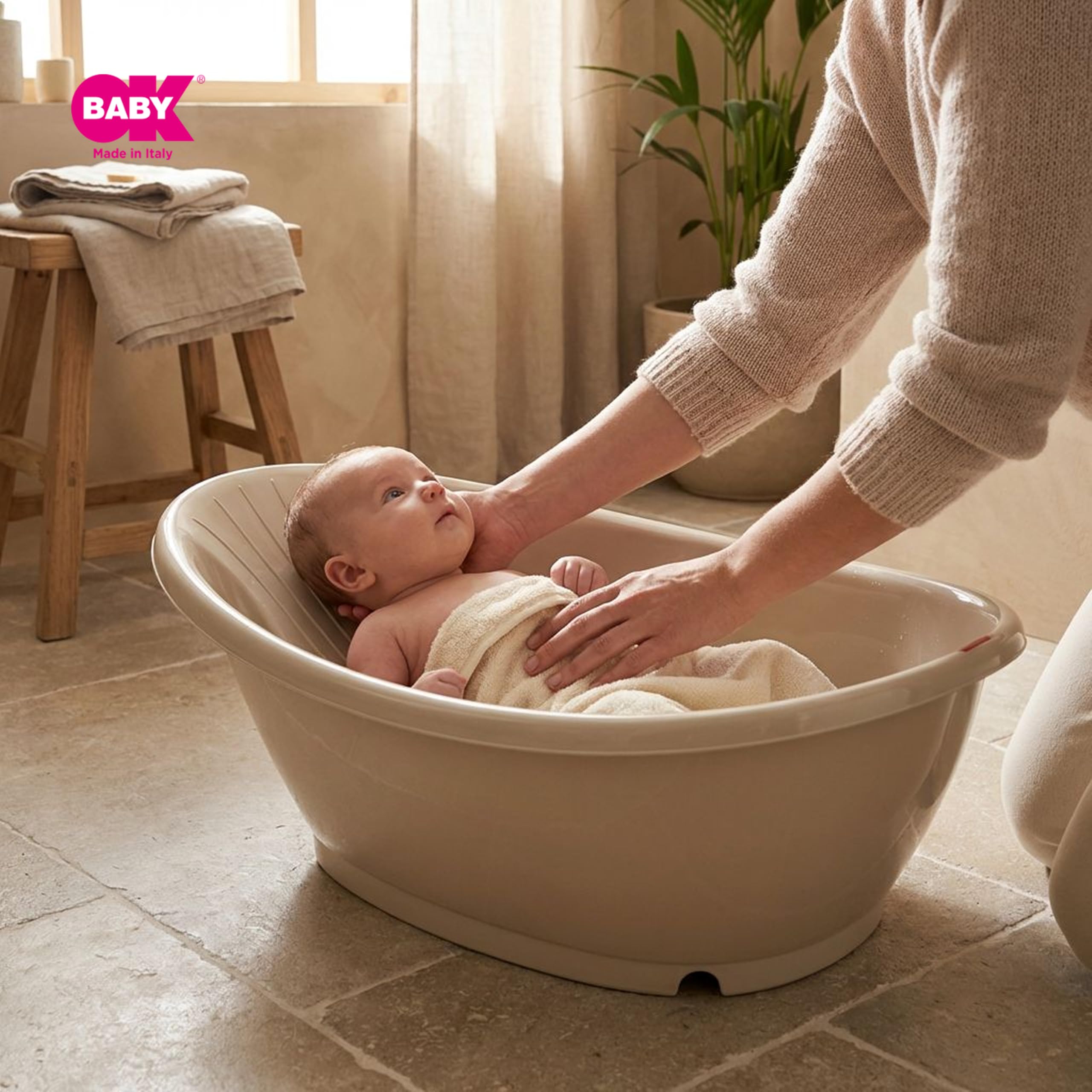 OKBABY Bella - Vaschetta Avvolgente per il Bagnetto del Neonato 0-12 Mesi - Sabbia