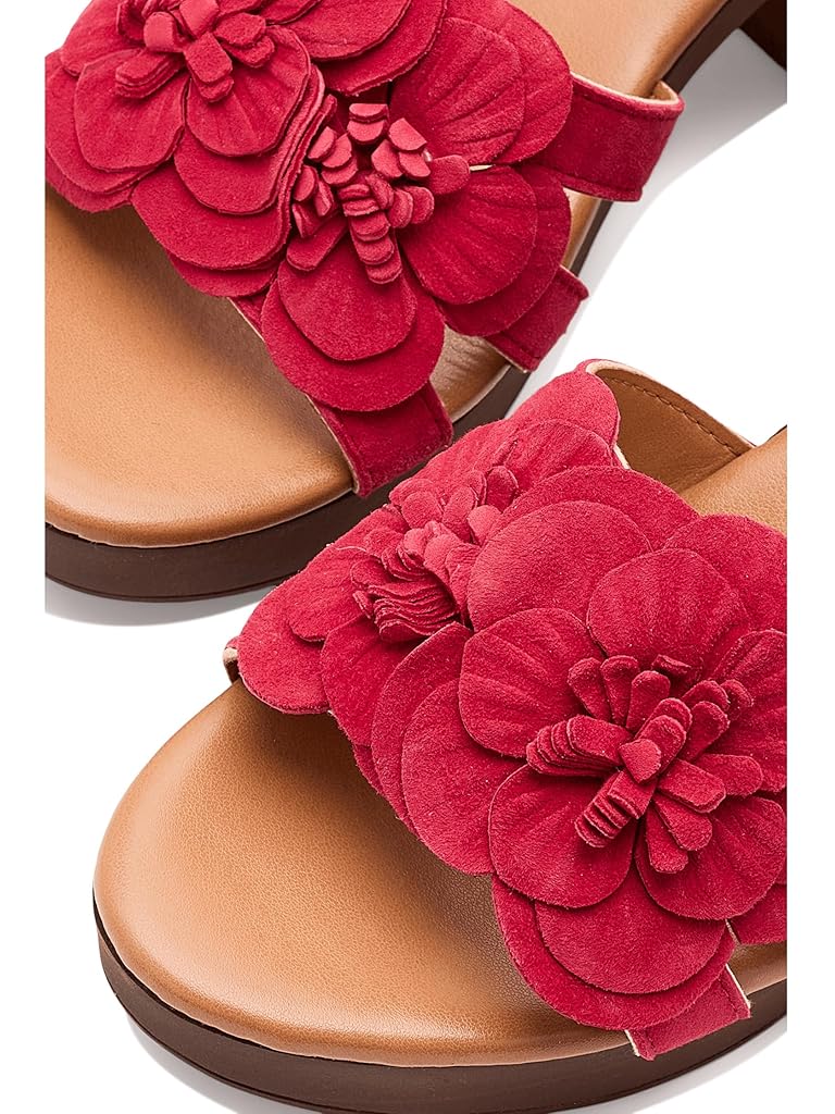 Red Seychelles Chasing Sunsets