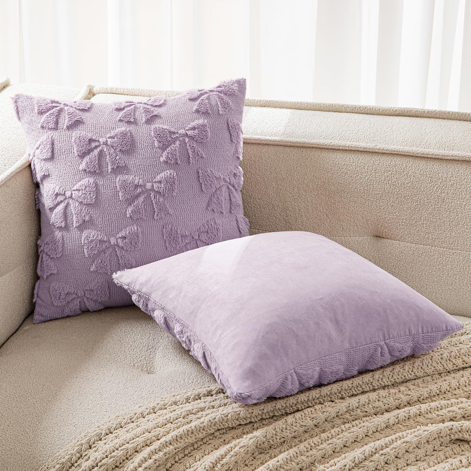 MIULEE Light Purple Bow Pillow Covers Coquette Room Decor Aesthetic Set of 2 Spring Decorative Cute Girl Soft Plush Faux Pillowcase for Preppy Room Bedroom Couch,20x20 Inch