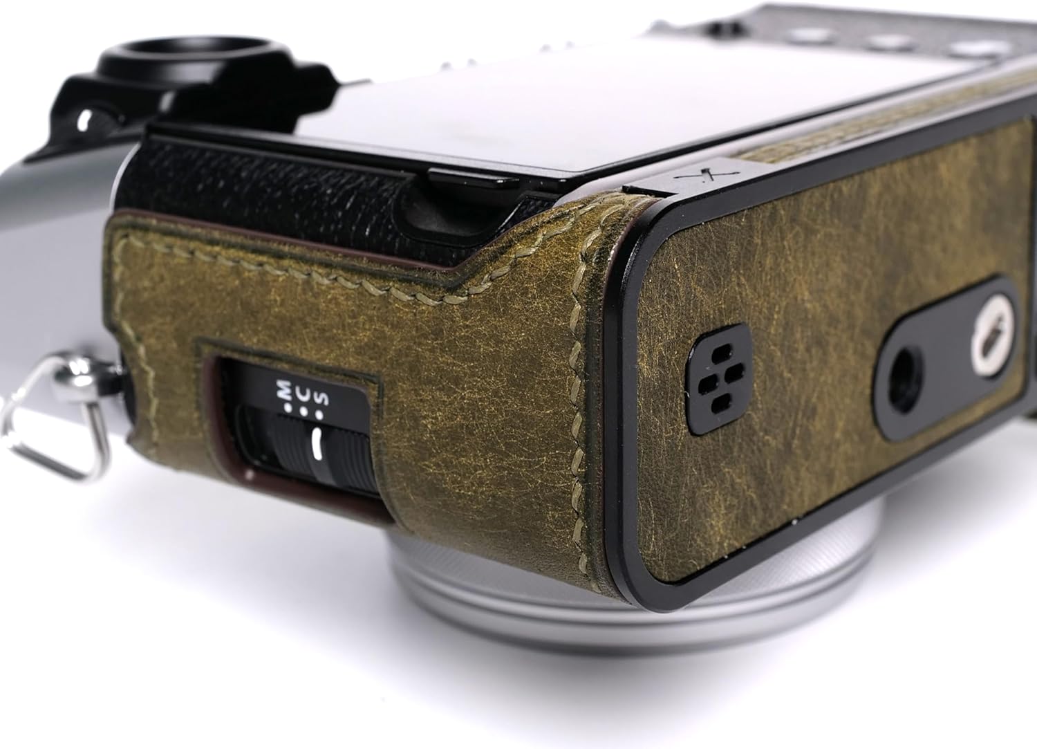 Handmade Genuine Leather Camera Half Case for Fujifilm X100VI/Fujifilm X100VI Case - Top Layer Cowhide Body+hand sewn saddle stitch+Metal Base Plate+Hand Shank (Dark Green)