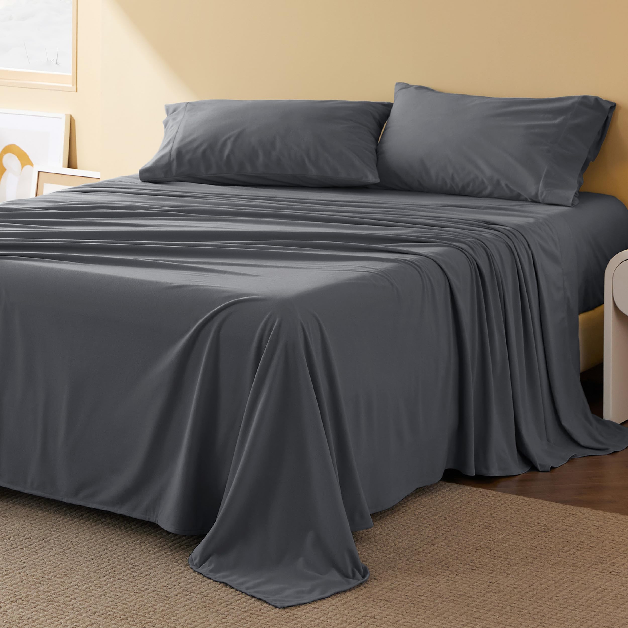 Bedsure Polyester Flannel Sheets Queen Size, Warm Soft Flannel Bed Sheets Set with Deep Pockets, Breathable Brushed Flannel Bedding, Dark Grey