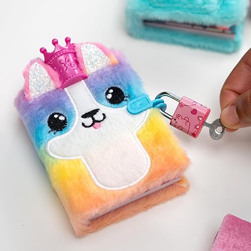 Miniatura 3 de REAL LITTLES - Collectible 50 Page Micro Journal with 3 Surprises Inside! - Styles May Vary