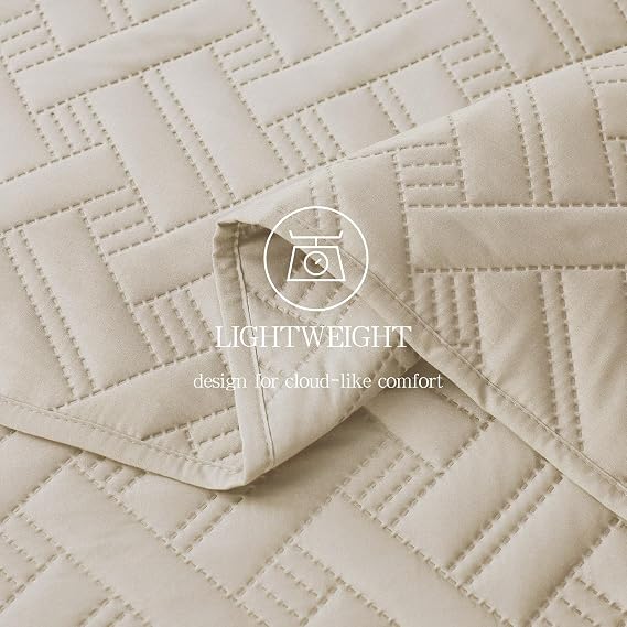 beeweed Quilt Set King Size 3 Pieces, Lightweight Microfiber Basket Pattern Bedspreads for All Season, Beige Soft Summer Coverlet Set with 2 Pillow Shams (King 240x260 CM)