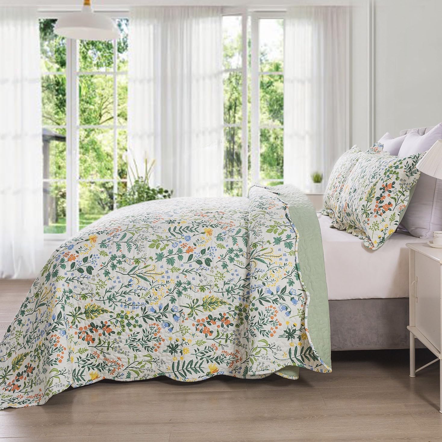 Homcosan Floral Quilt Set King Size - Soft Bohemian Bedspread Coverlet, 3 Pieces Microfiber Lightweight Quilt Bedding Set with 2 Pillow Shams for All Season Use