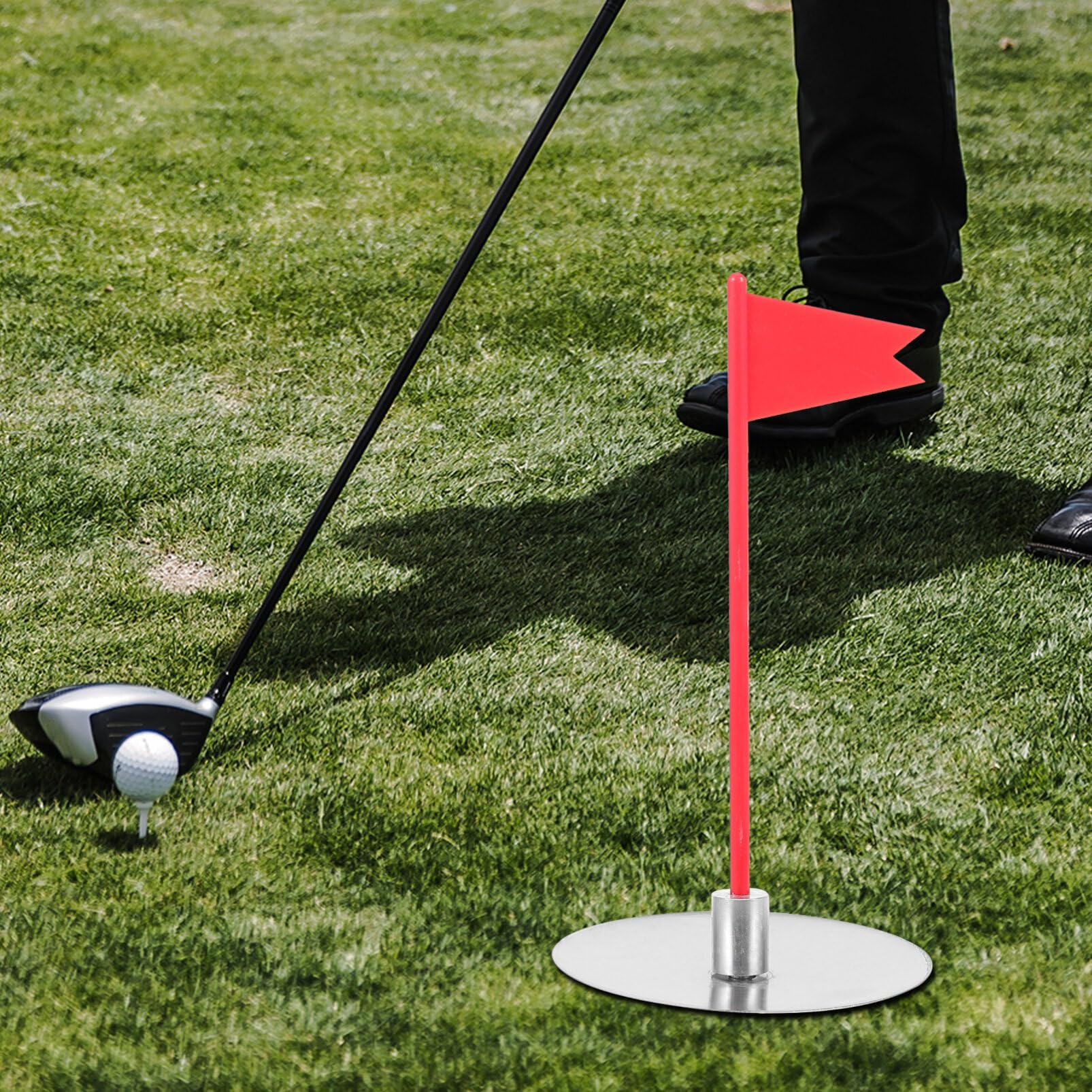 BESPORTBLE Golf Cart Flags 1 Set Golf Flag and Cup Putting Cups and Indoor Putting Hole Training Aid Ideal for Parties