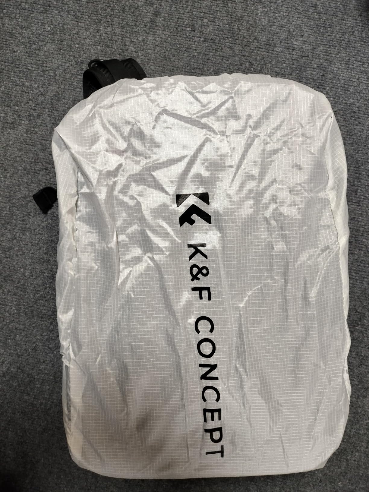 しっかりしていてカメラ以外でも利用できます。