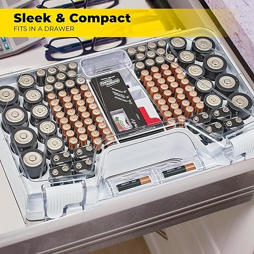 Miniatura 28 de Ontel, Battery Daddy - Estuche organizador de baterías con probador, almacena y protege hasta 180 baterías, tapa transparente con bloqueo Rojo