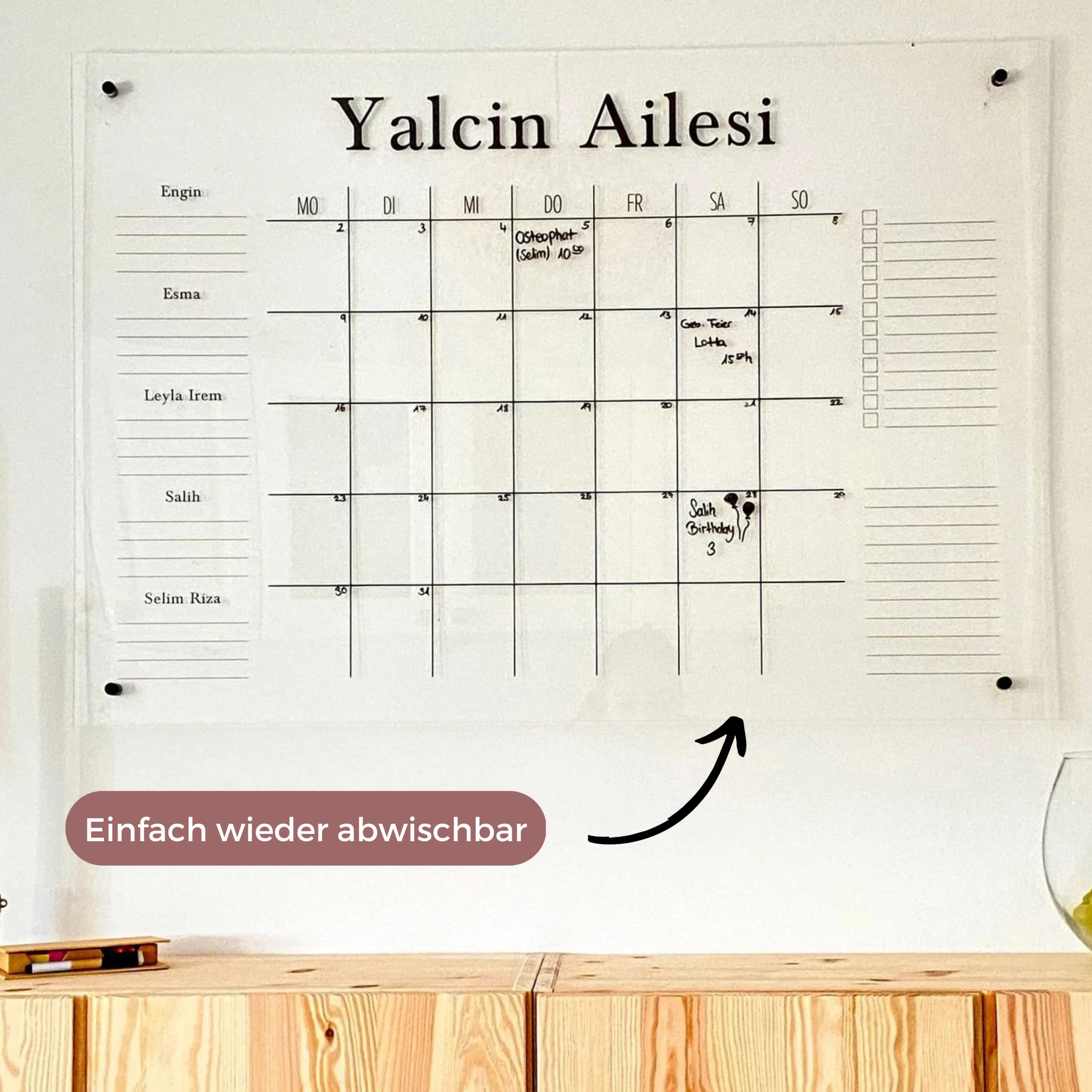 personalisierter Wandkalender - wählbar 3 bis 5 Namen - wiederverwendbarer Kalender aus Acrylglas - Familienplaner abwischbar - Hingucker für jeden Raum