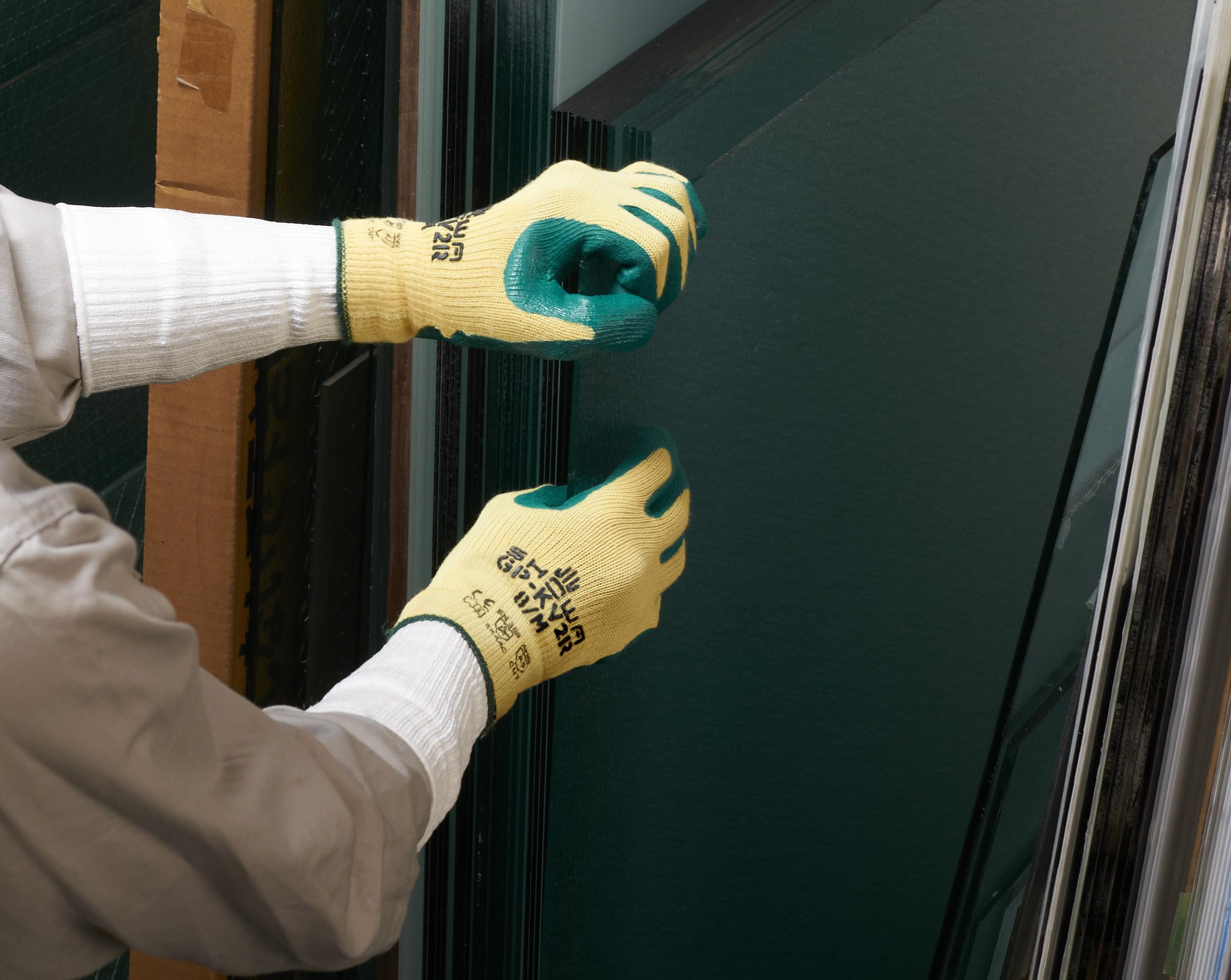 Amazon | ショーワグローブ 【耐切創】GP-KV2R ニトリルアラミド