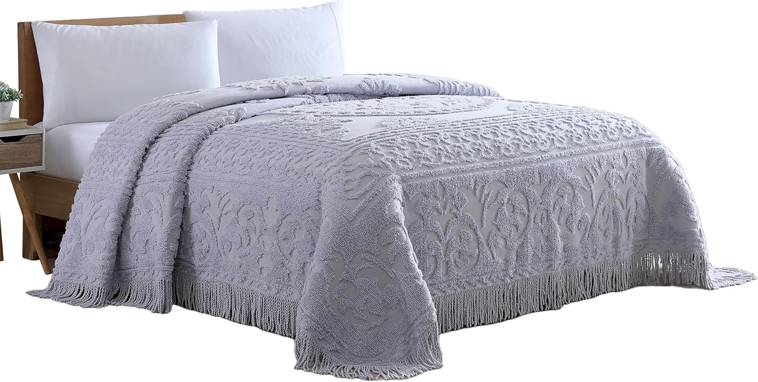 Beatrice Home Fashions Medallion Chenille Bedspread, King, Lavender