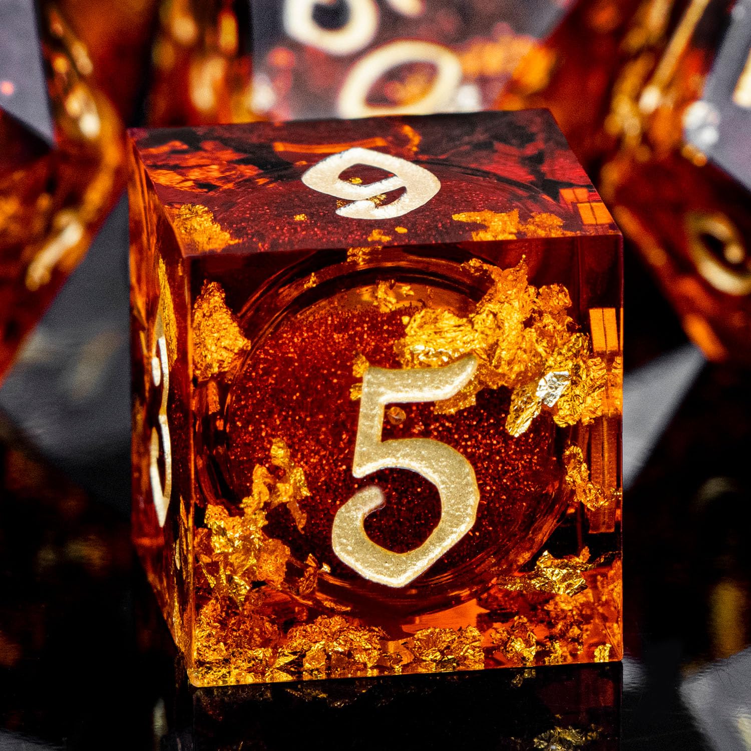 ARUOHHA Liquid Core DND Dice Set, 7pcs Resin Sharp Edged Dragons Dice Role Playing Games, RPG Golden Numbers Red Dungeons Polyhedral Dice with Gift Box D20 D12 D10 D8 D6 D4