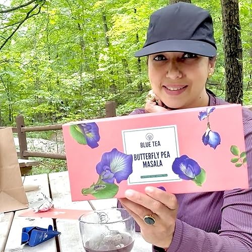 Miniatura 5 de BLUE TEA - Regalo de té Butterfly Pea Chai Masala - 10 bolsas de té a base de plantas  Paquete de bienestar  Sin cafeína - A base de flores y
