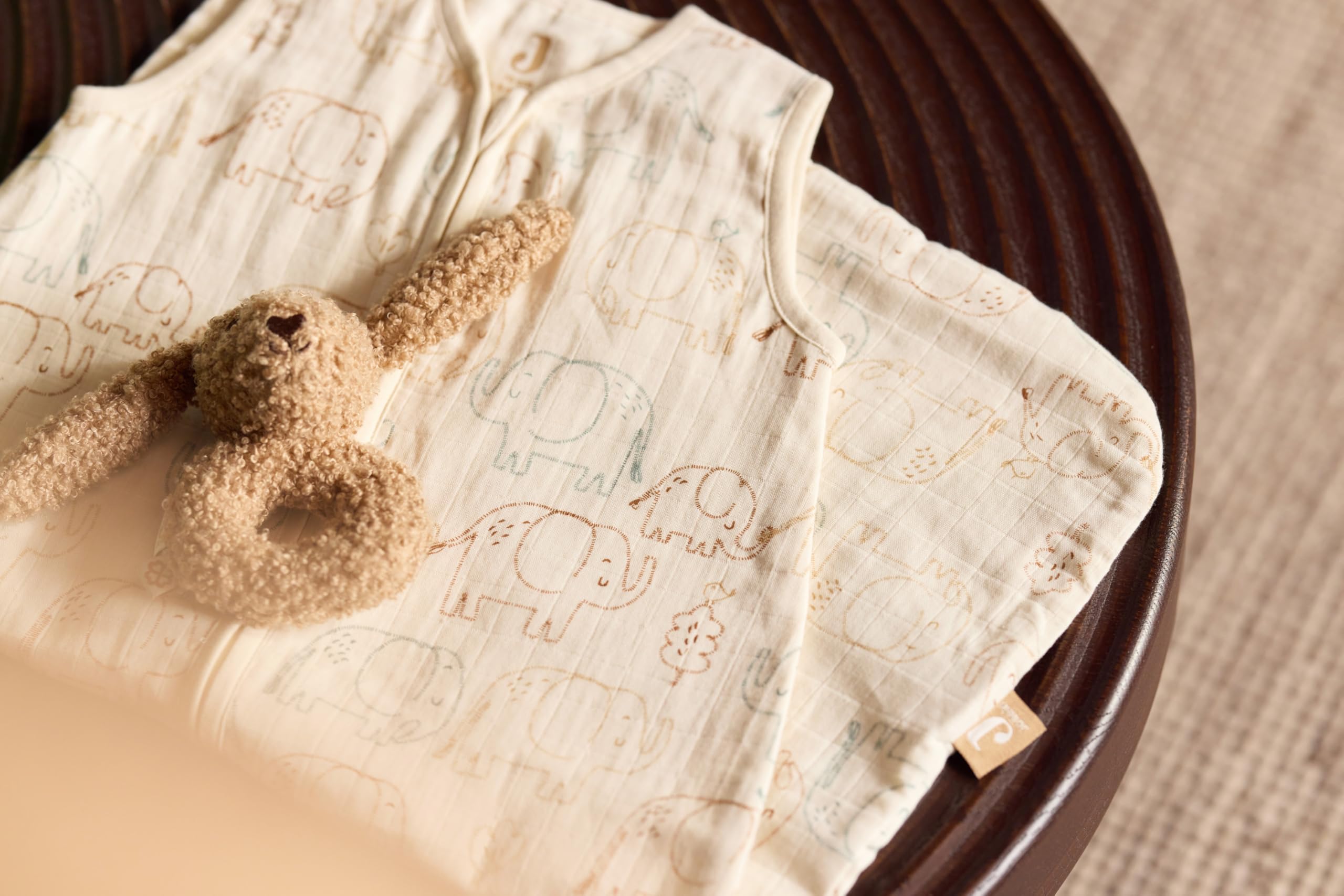 Jollein Gigoteuse d’été bébé en mousseline - Elephant Tales - 90 cm - 100% coton - 0,5 TOG - gigoteuse été - certifiée OEKO-TEX