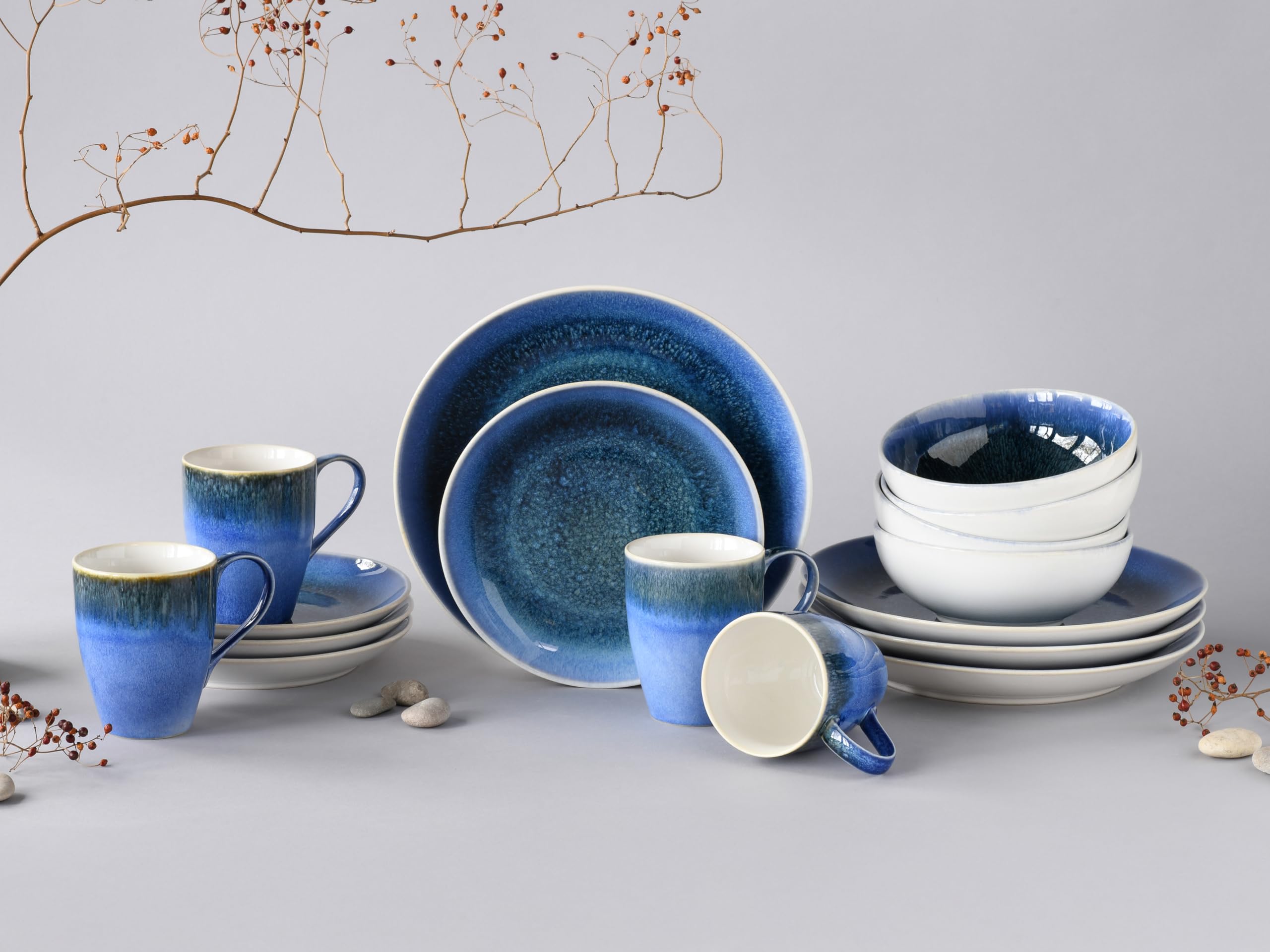 CreaTable, 24302, seria Caldera Blue, 16-częściowy zestaw naczyń dla 4 osób, serwis kombi z kamionki, nadaje się do mycia w zmywarce i używania w kuchence mikrofalowej, wysokiej jakości produkcja