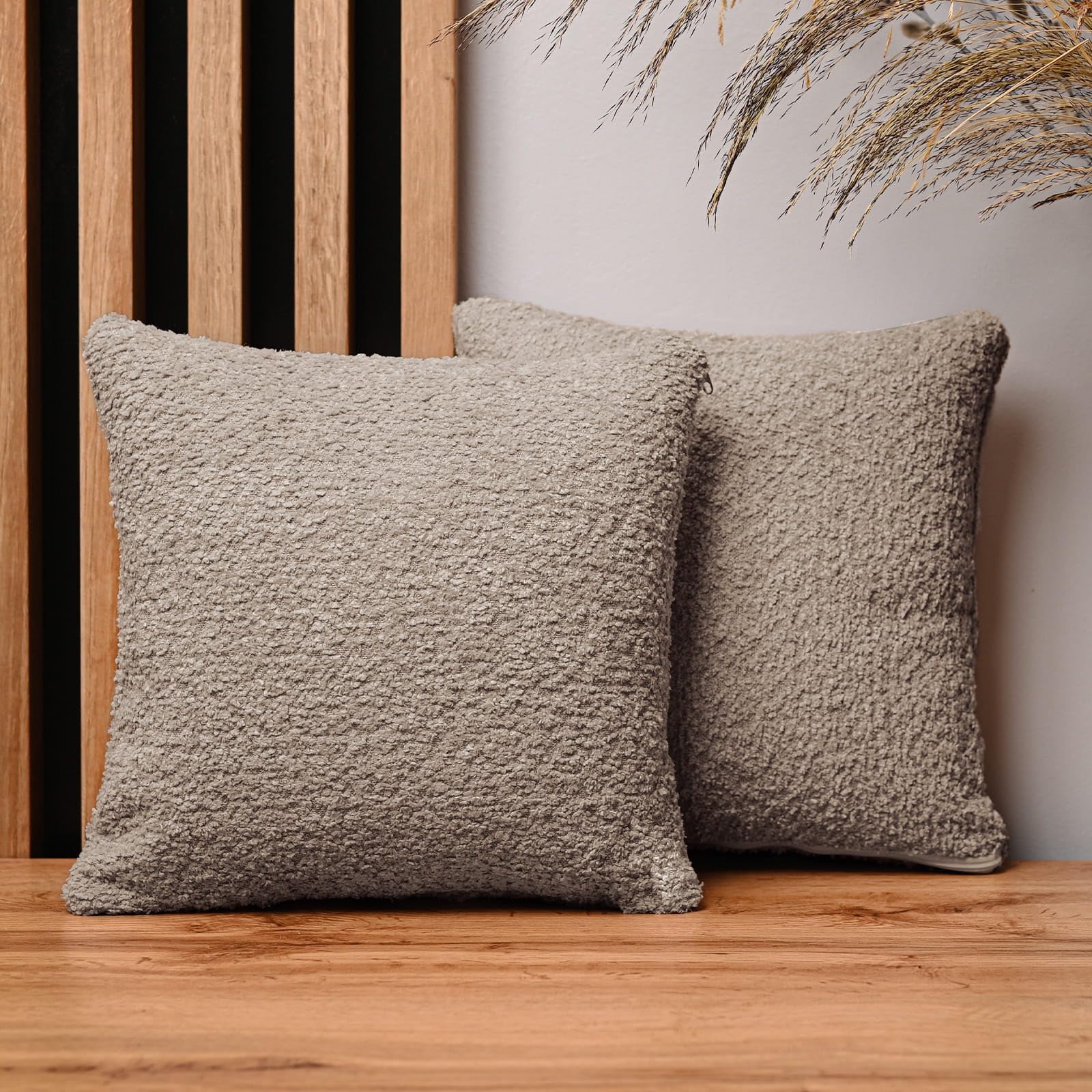 MG Design 2er Set Kissenbezüge – mit Reißverschluss, fein gewebt mit Chenille-Haptik, pflegeleich