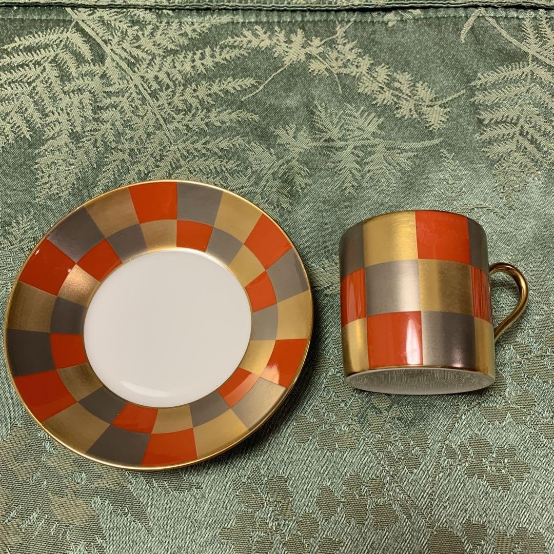 大倉陶園 コーヒーカップ＆ソーサー デミタス 赤市松 大倉陶園 コーヒーカップ＆ソーサー デミタス 赤市松