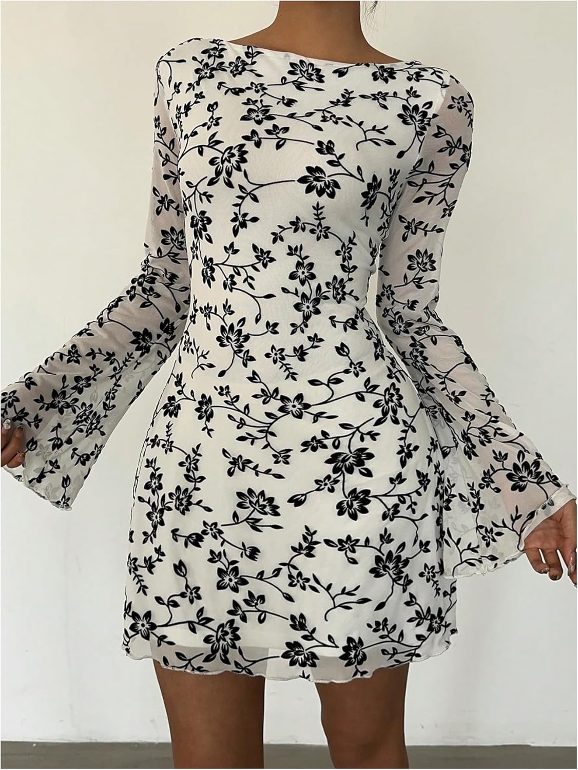 SOLY HUX Women's Floral Sexy Mesh Mini Dress Bell Long Sleeve Bodycon Going Out Dresses - Image 4