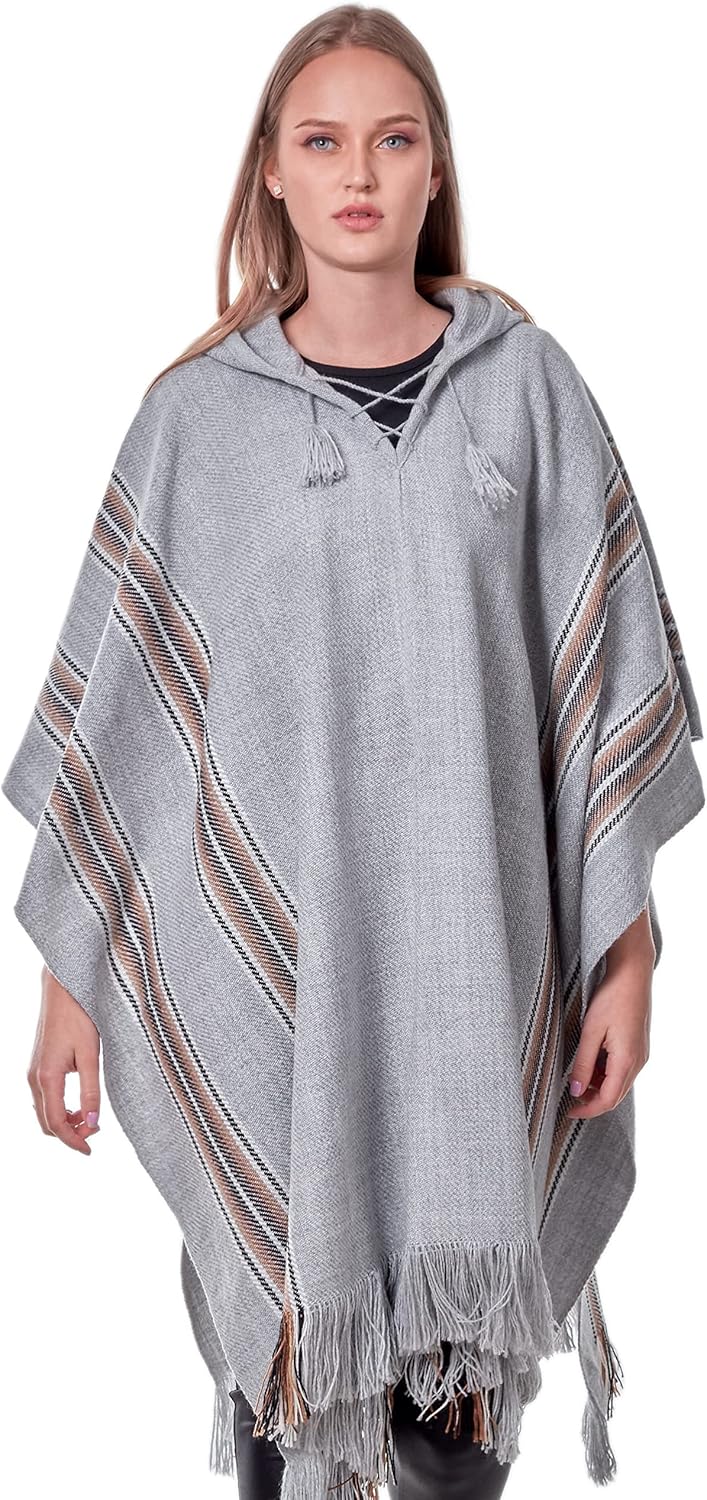 Alpaca Hooded Poncho for Women - Warm and soft - Cloak Cape Shawl