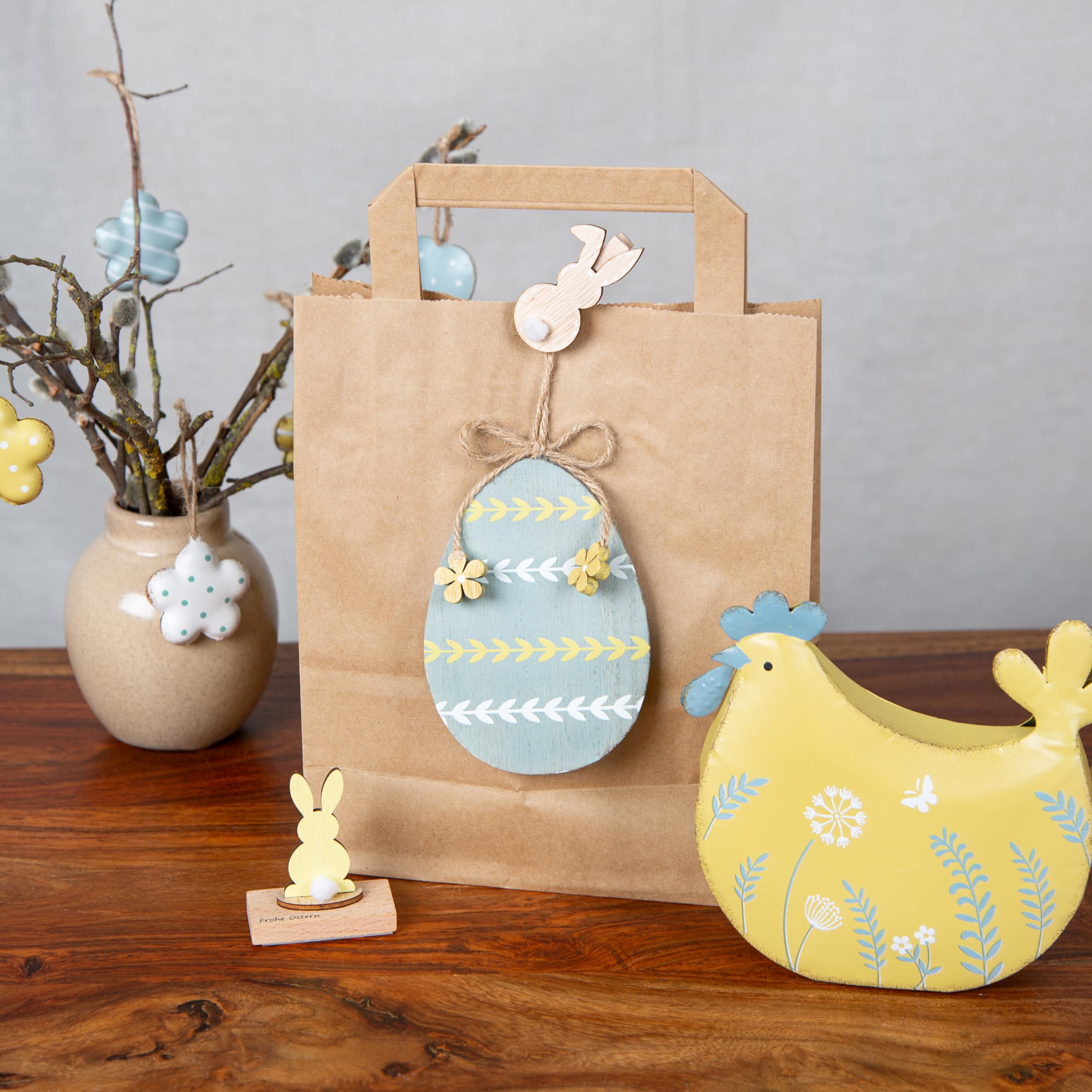 Logbuch-Verlag Deko 3 Hühner Deko Ostern aus Metall gelb weiß blau zum Hinstellen 15 cm Geschenk Küche Sommer Garten 15 x 13 cm