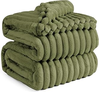 Bedsure Cypress Fleece King Blanket for Couch - GentleSoft Cozy Soft Blankets for Women, Cute Small Throws for Girls, 108x90 Inches