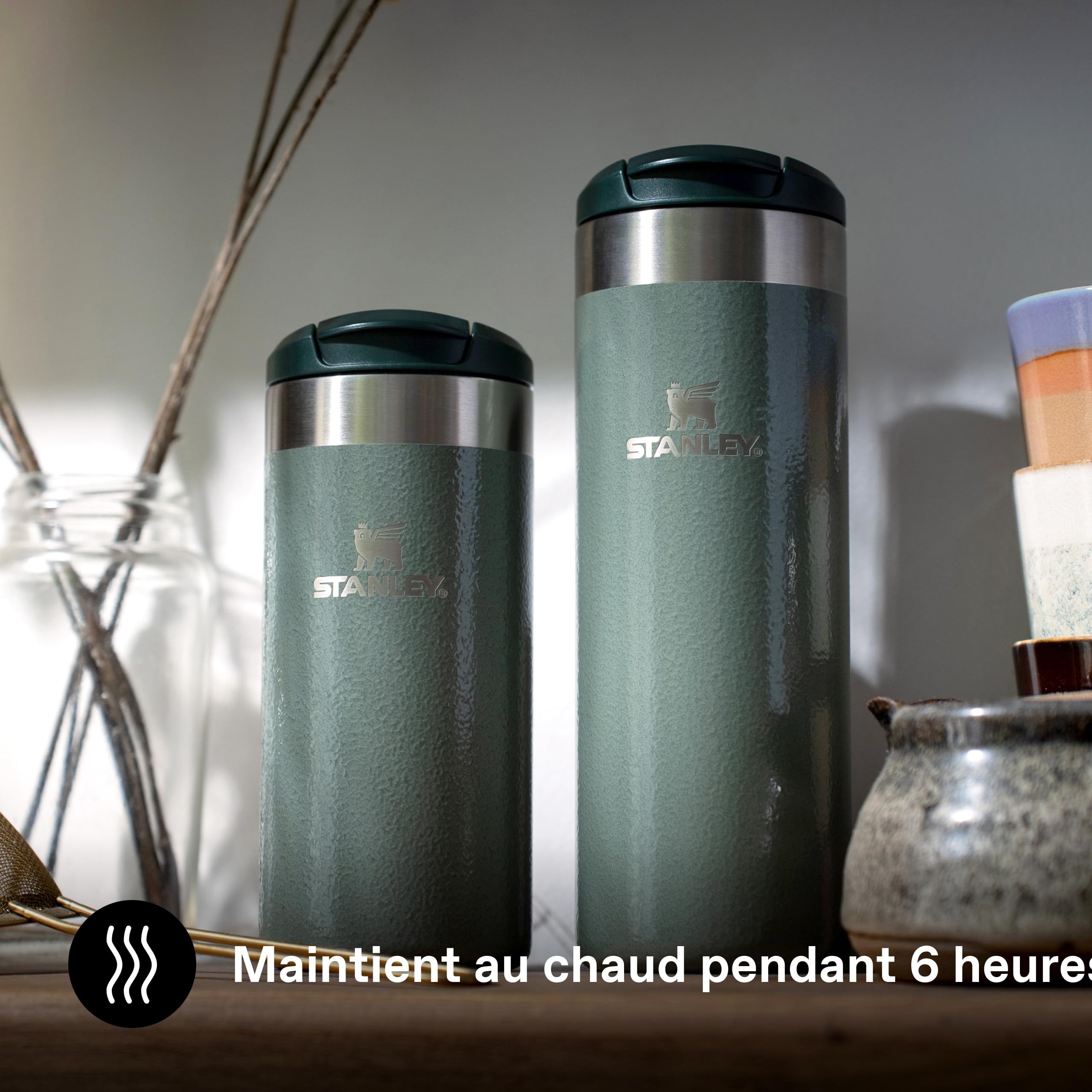 Stanley Aerolight Transit Mug Isotherme Café 0.47L - 6 Heures Chaud - 8 Heures Froid - Couvercle Étanche et Blocable - Thermos - Lavable au Lave-Vaisselle - Hammertone Green | Dure 6 heures. Chaud : 8 heures. Froid - Passe au lave-vaisselle - Anti-fuite -