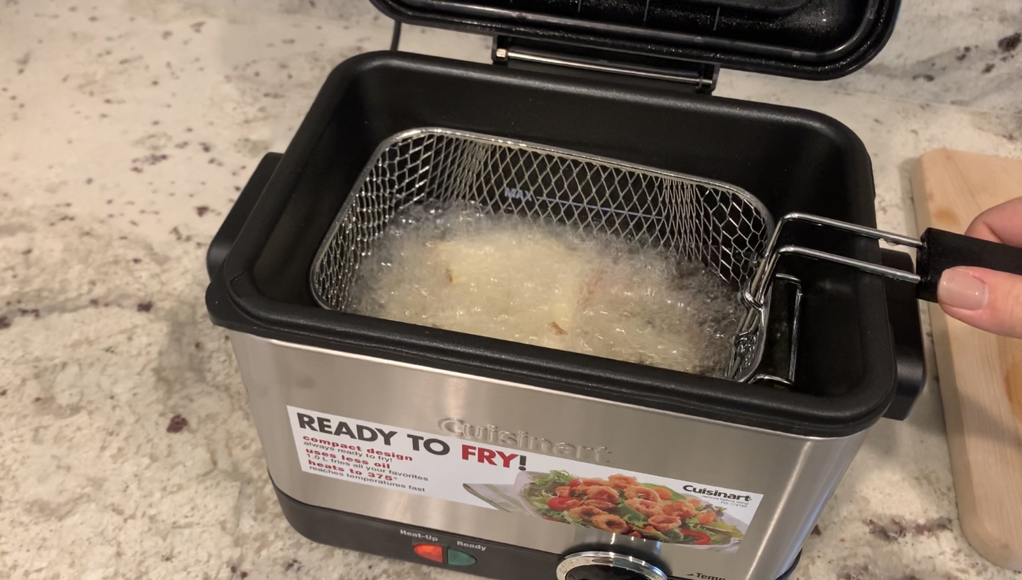Watch Cuisinart Compact Deep Fryer - My Favorite Kitchen Appliance