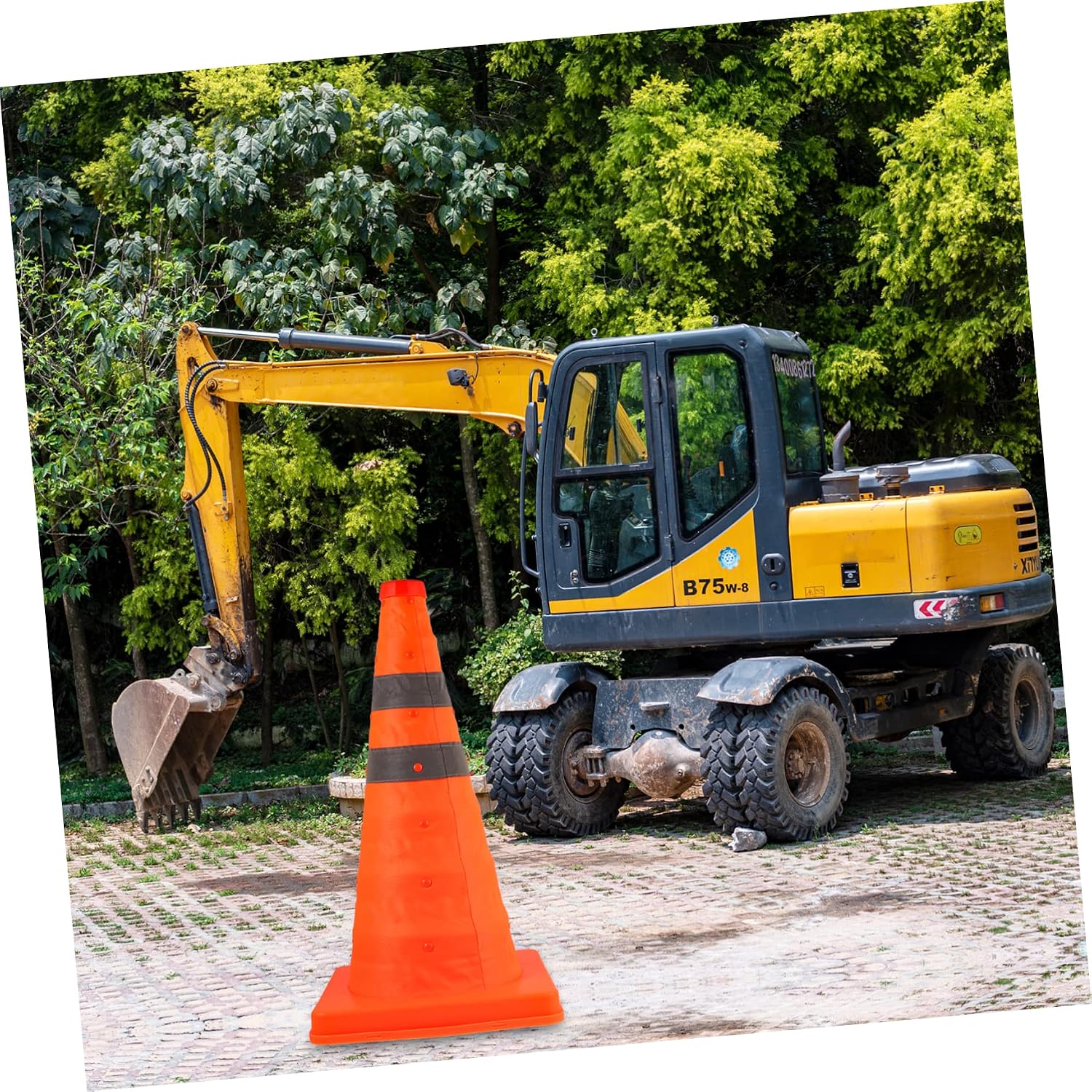 Telescopic Road Cone Practice Cones for Soccer Sports Training Mini Traffic Training Made of Material Retractable Design for Easy Storage