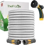 TheFitLife Tuyau de jardin en métal souple - Tuyau d'eau en acier inoxydable léger avec raccords solides et buse pulvérisateur - Fuite de preuve Kink Free, antirouille, grand diamètre, stockage durable et facile (100FT)